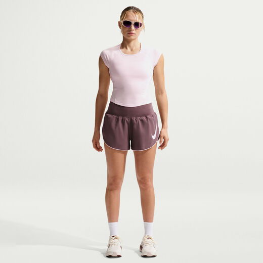 جديد الشورتات النسائية-نايكي, نايكي تيمبو فلو سووش, شورت الجري دراي-فت بخصر متوسط وسروال داخلي للنساء