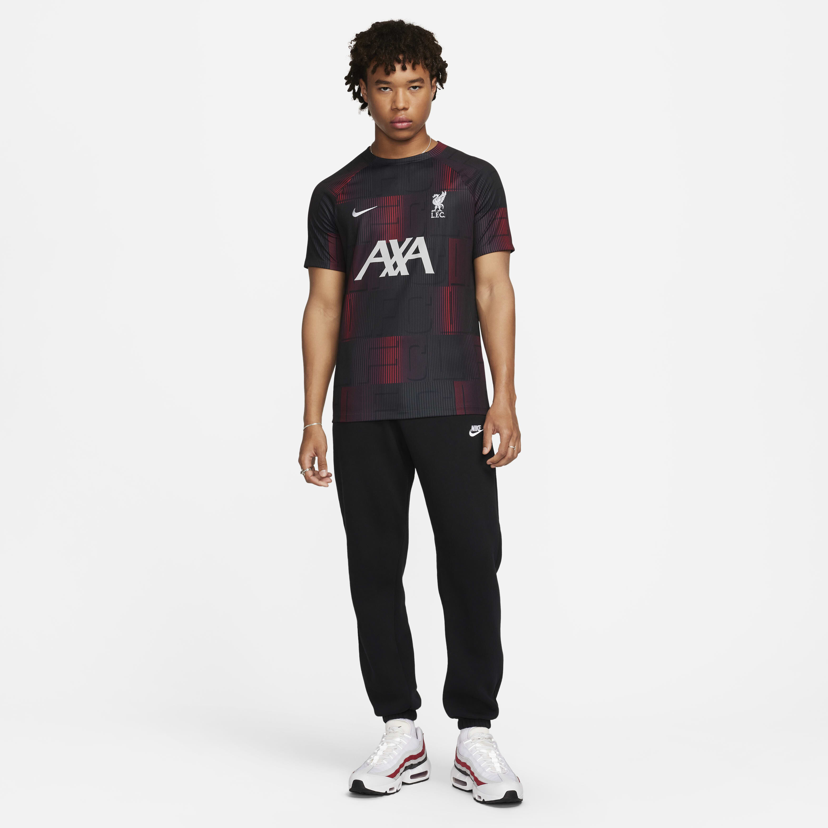 Liverpool F.C. Academy Pro image number 6