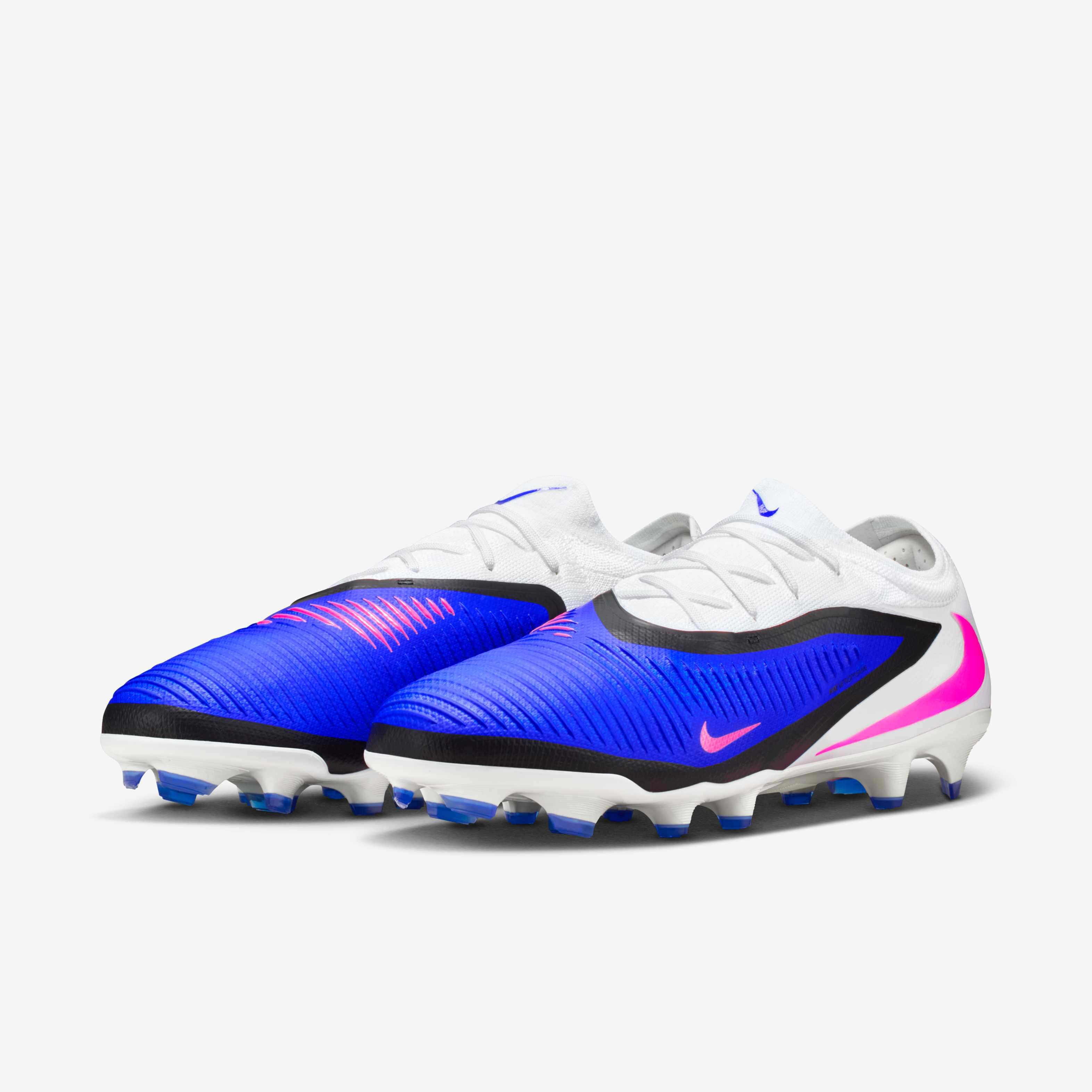 Nike Phantom 6 Low Pro image number 4