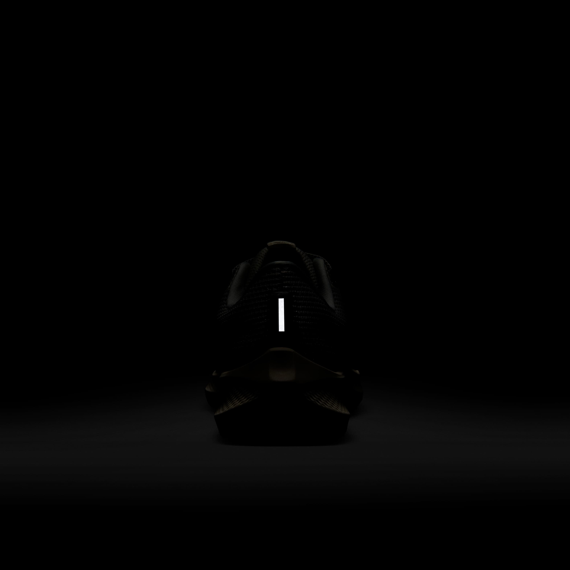 Zoom image