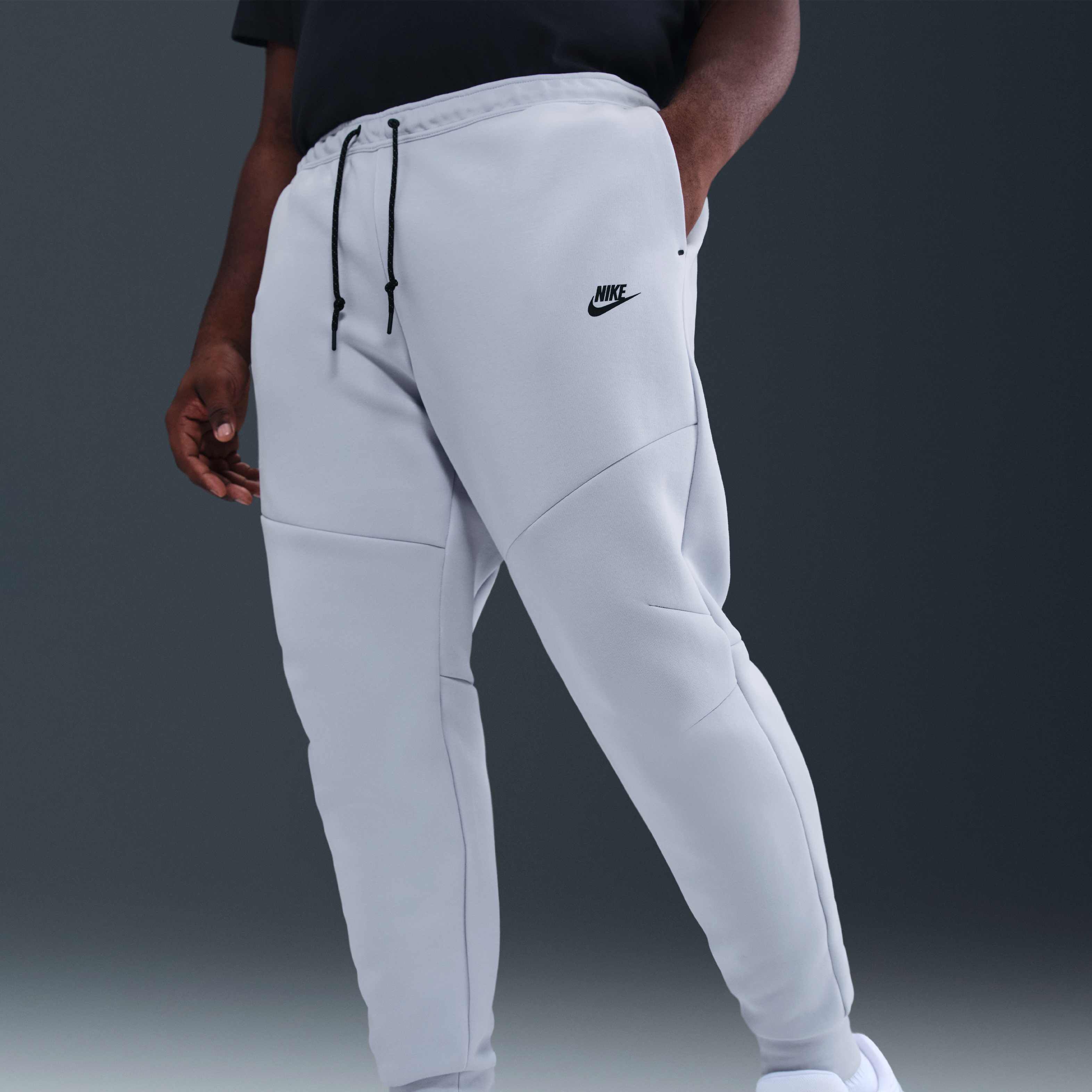 Nike Tech image number 6