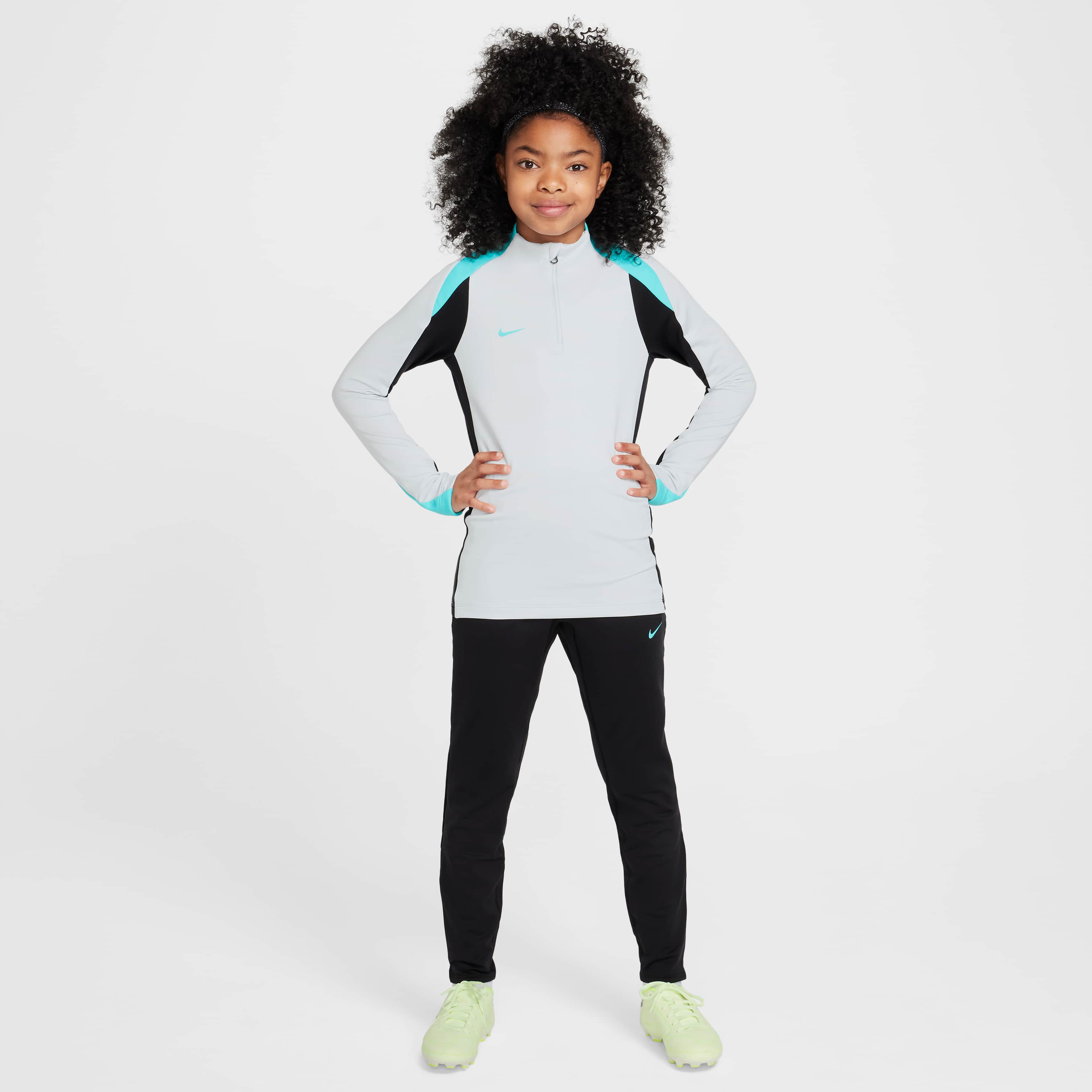 Nike Dri-FIT Strike image number 5