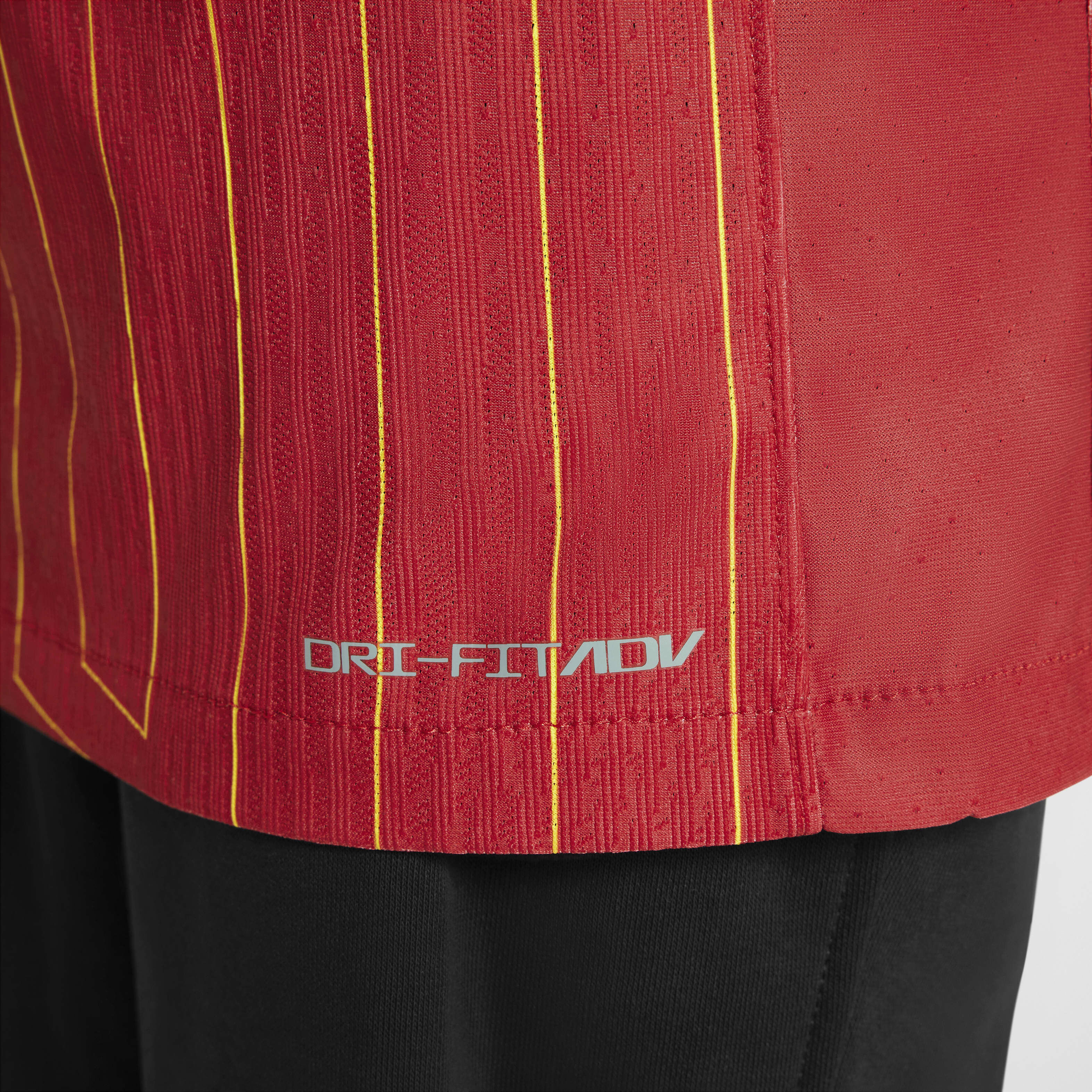 ليفربول 2024/25 ماتش الأساسي image number 7