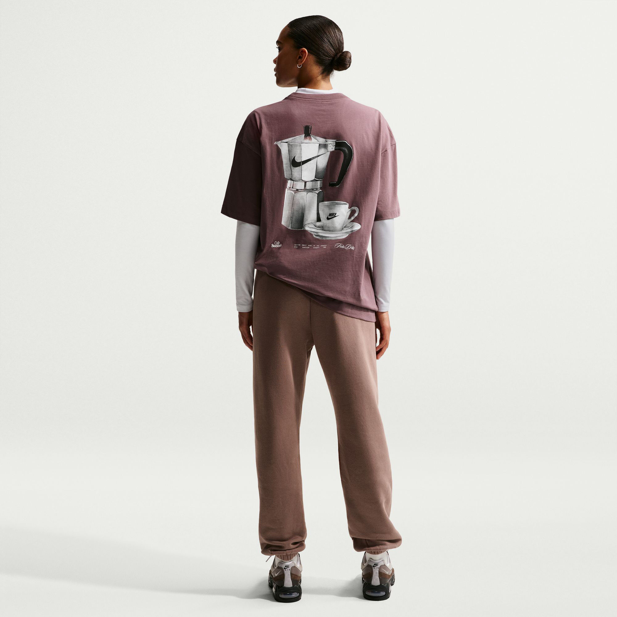 Nike Sportswear image number 1