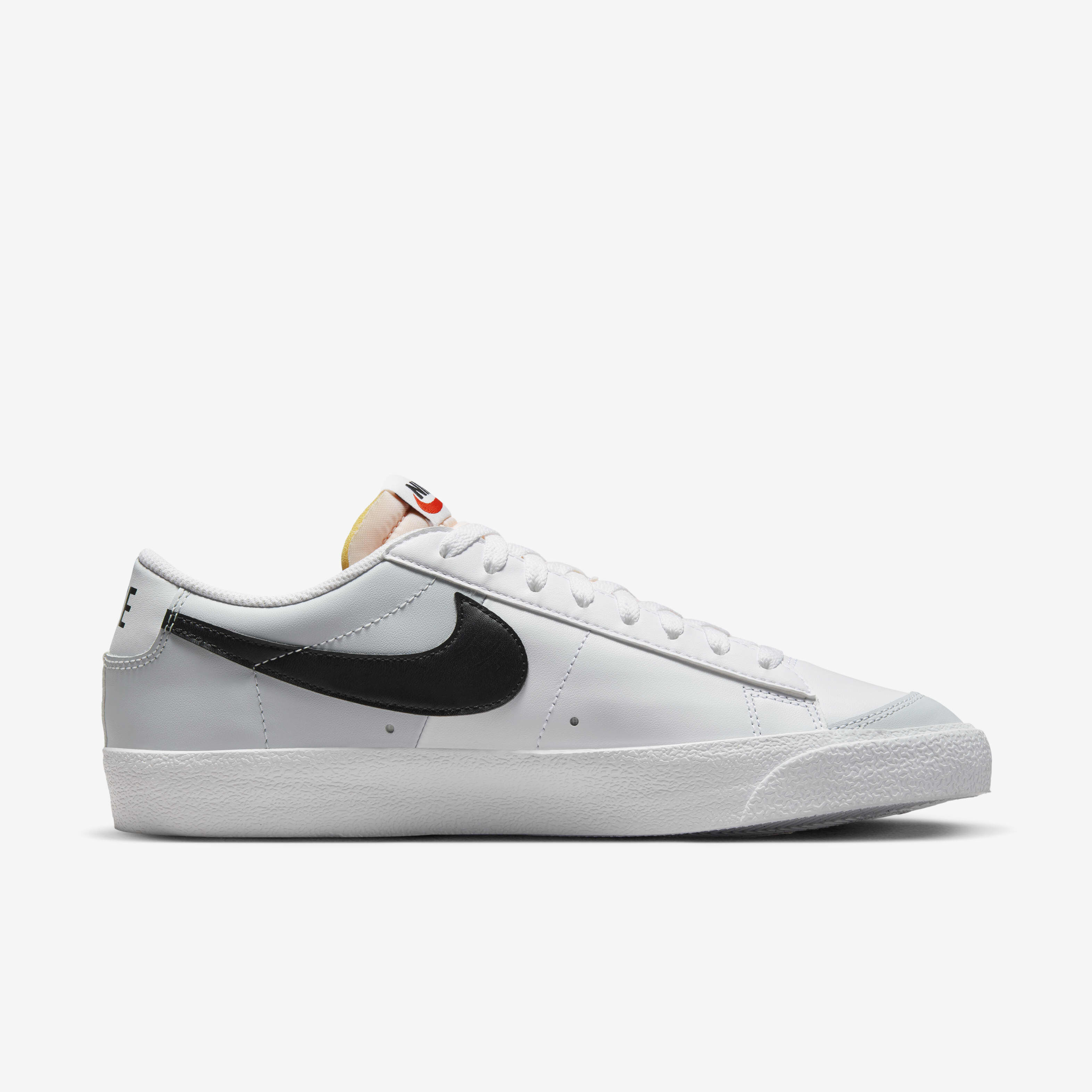 Nike Blazer Low '77 Vintage image number 2
