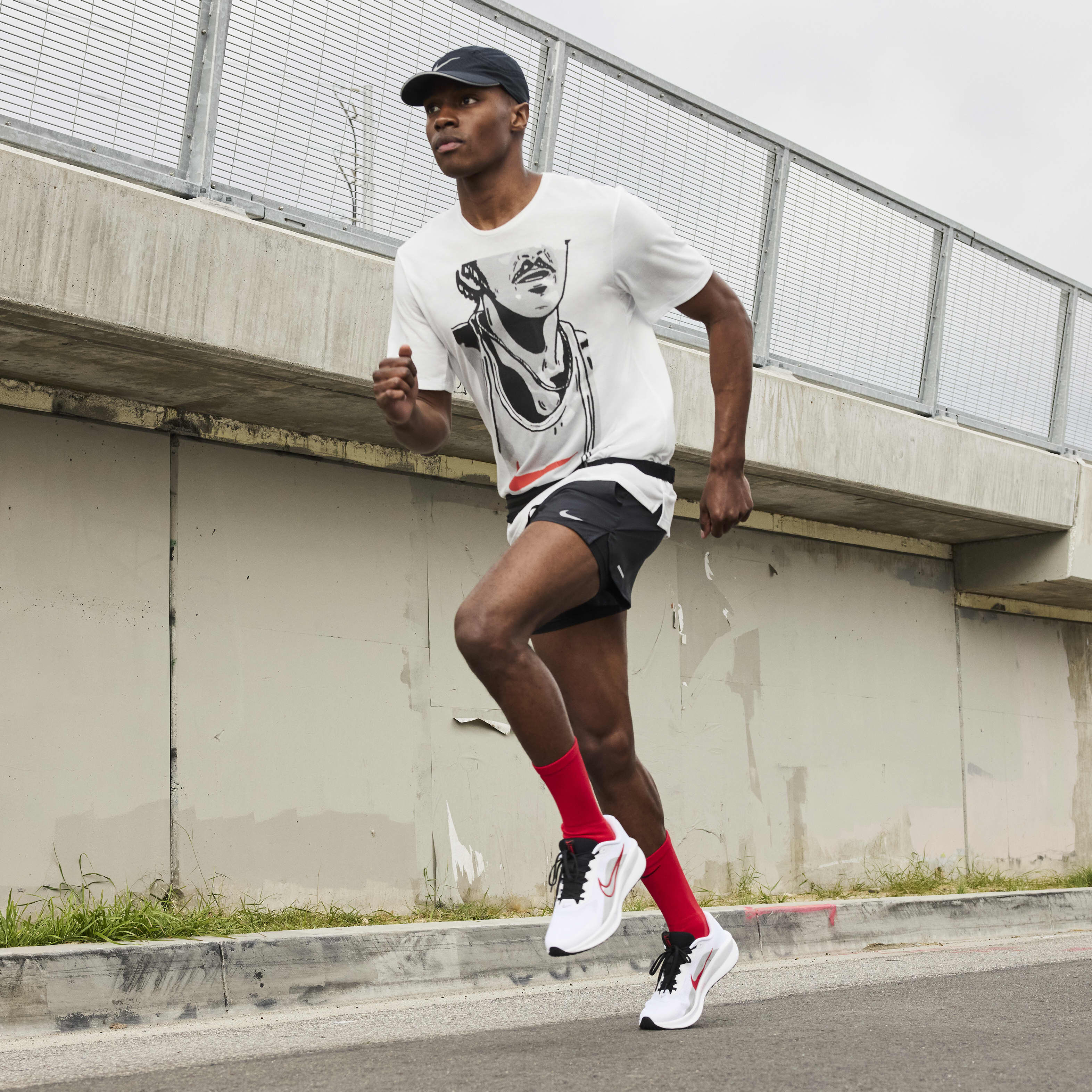 Nike Downshifter 13 image number 1