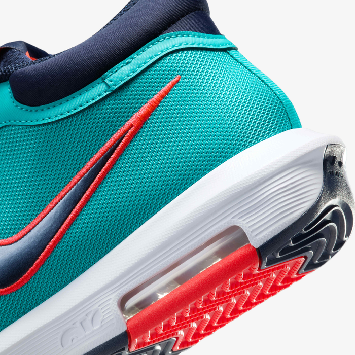 LeBron Witness VIII image number 7 LeBron Witness VIII image number 7