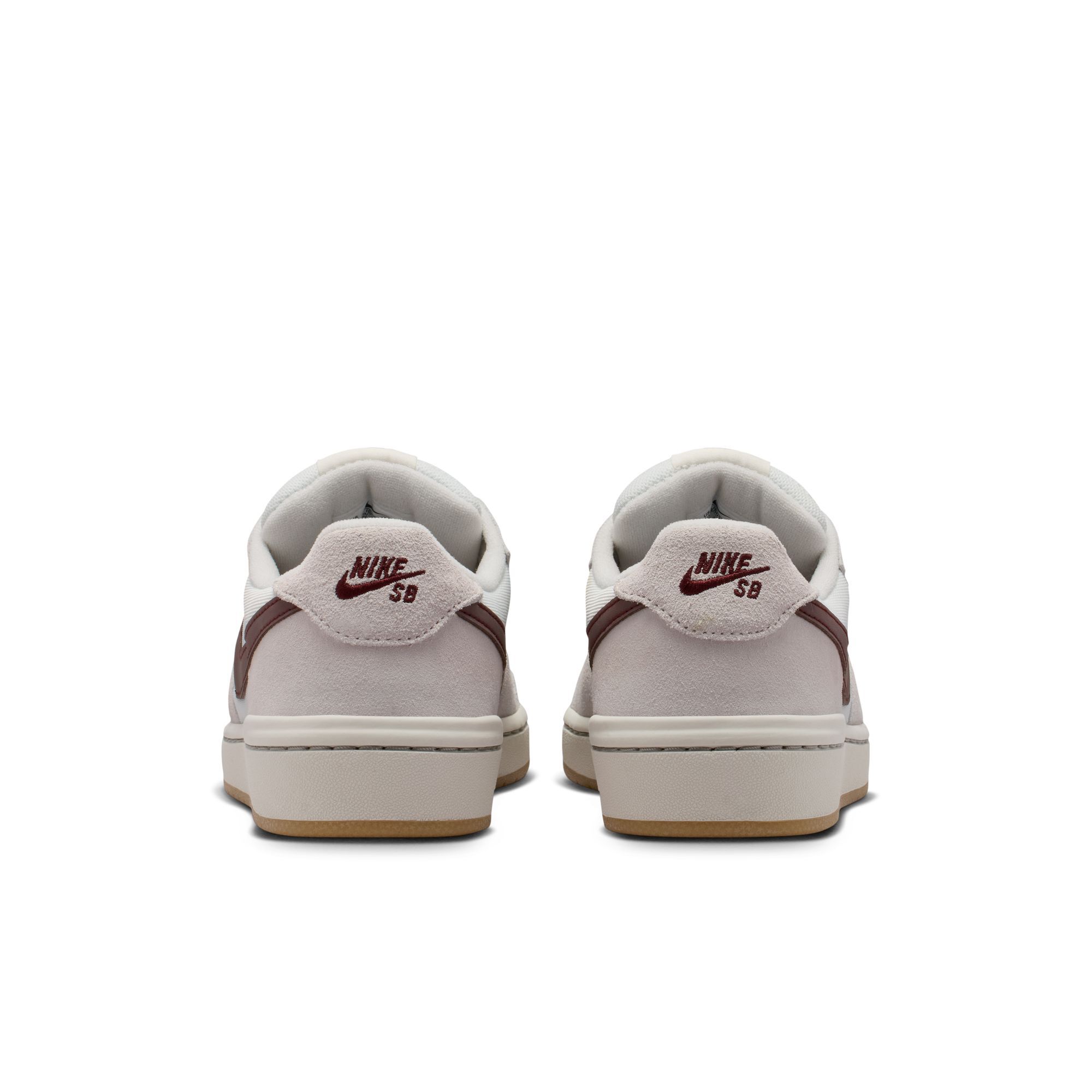 Nike SB Code 58 image number 1