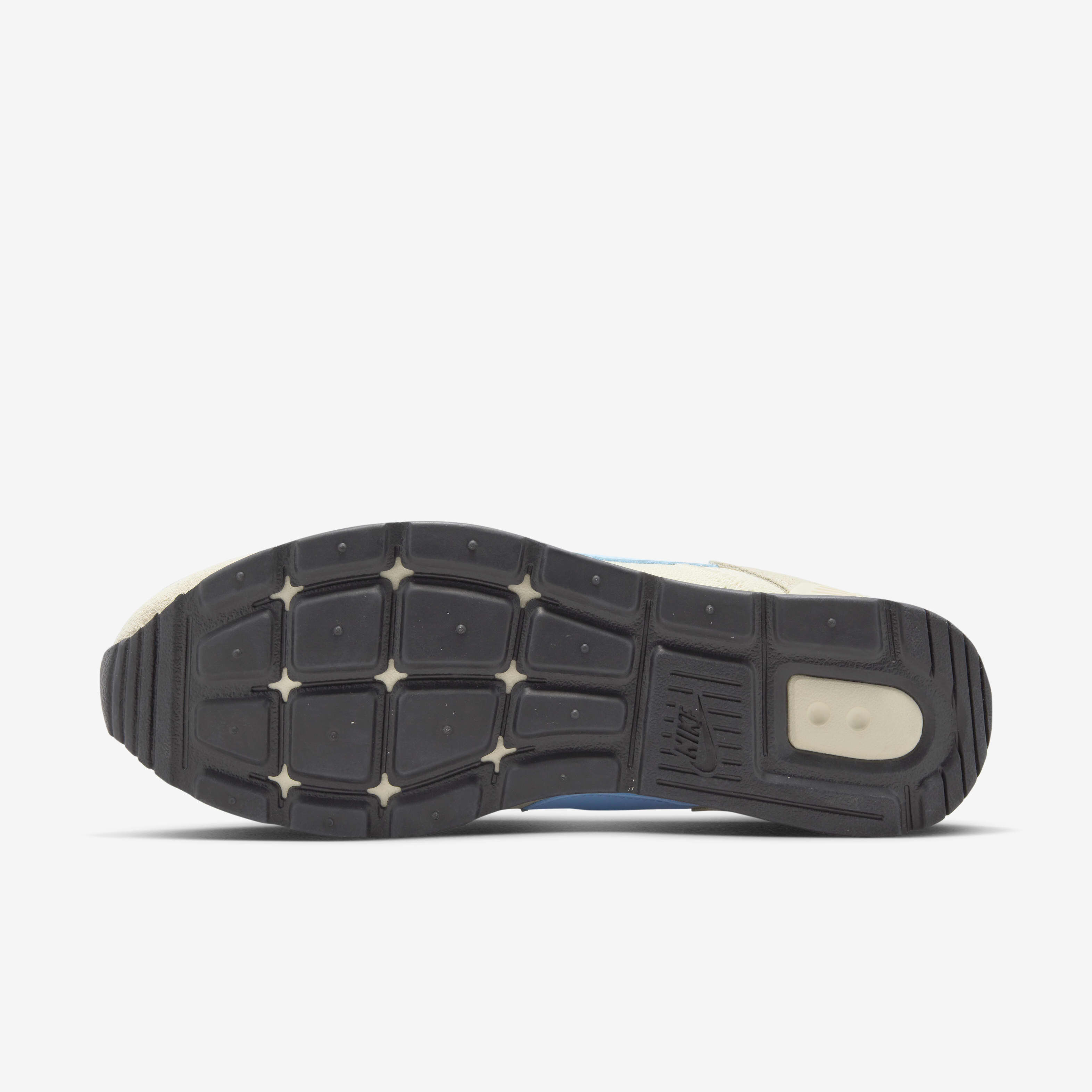 Nike Venture Runner image number 1