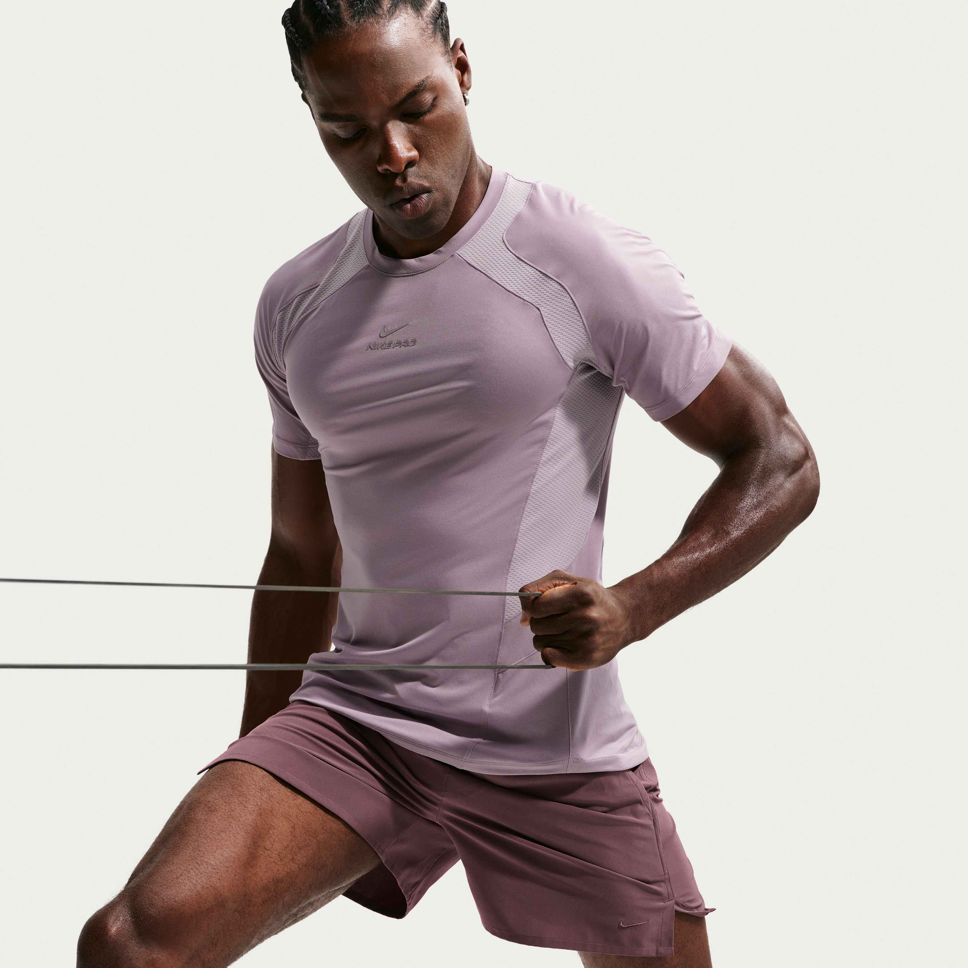 Nike Pro Training image number 2