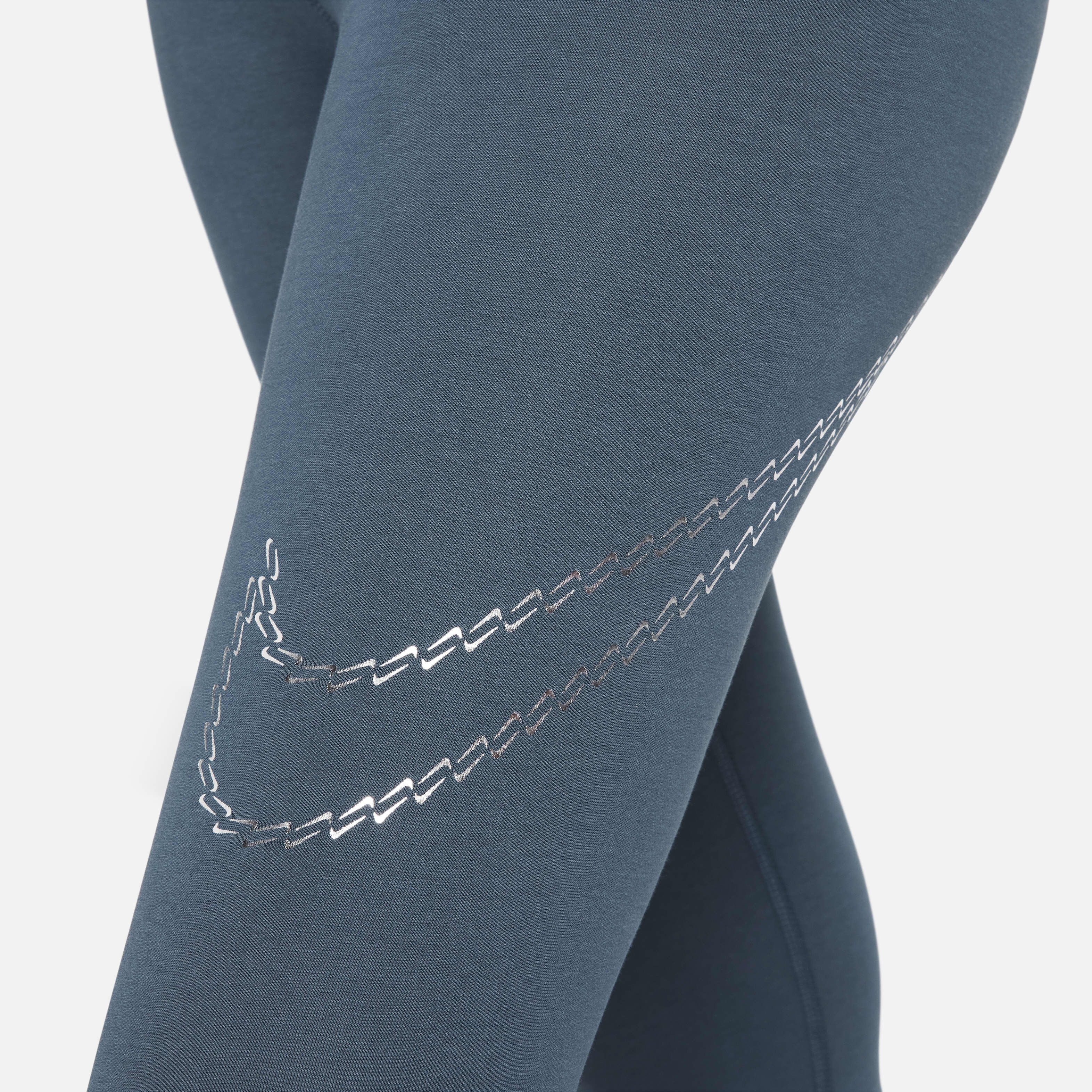 نايكي سبورتسوير بريميوم اسينشال image number 2