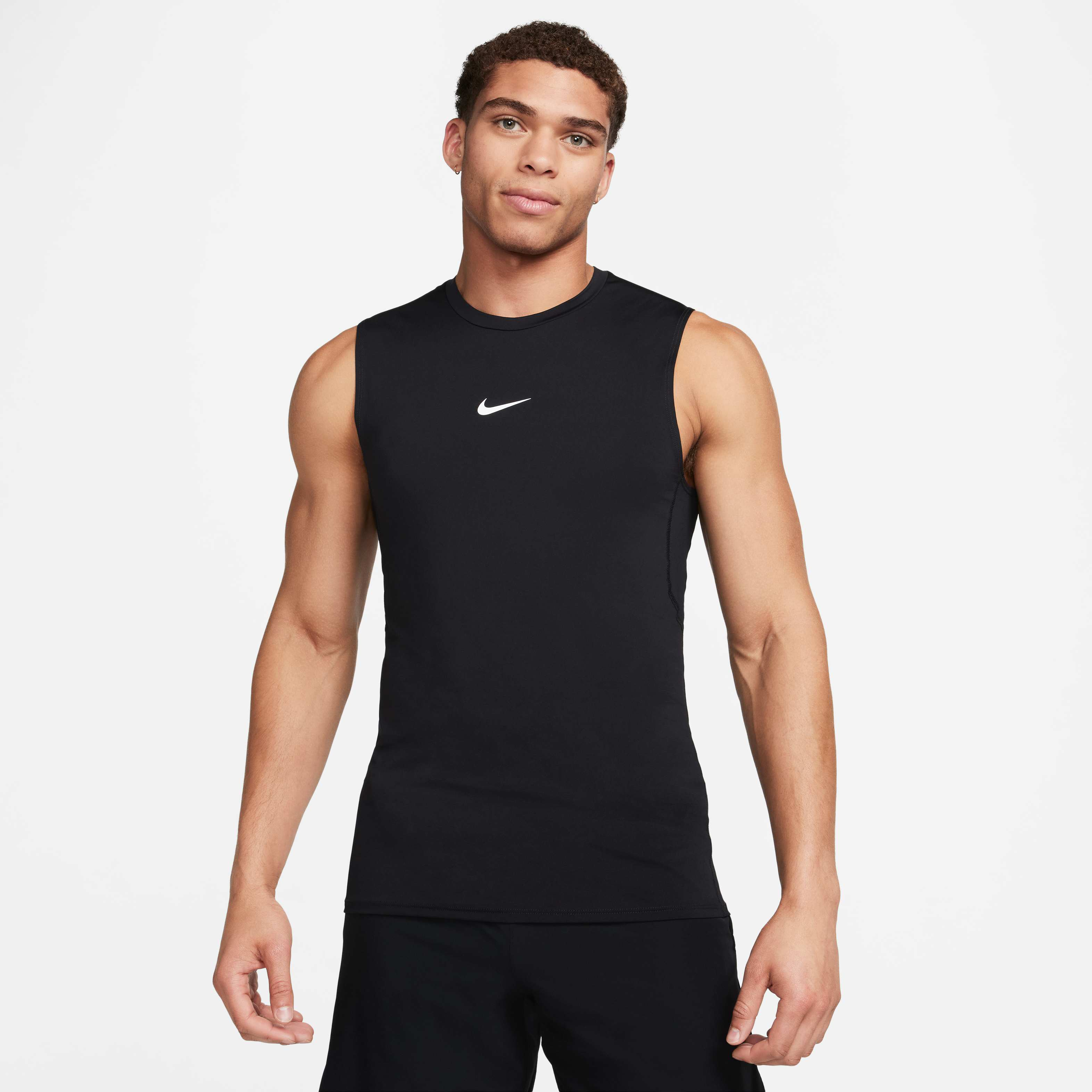 Nike Pro image number 0