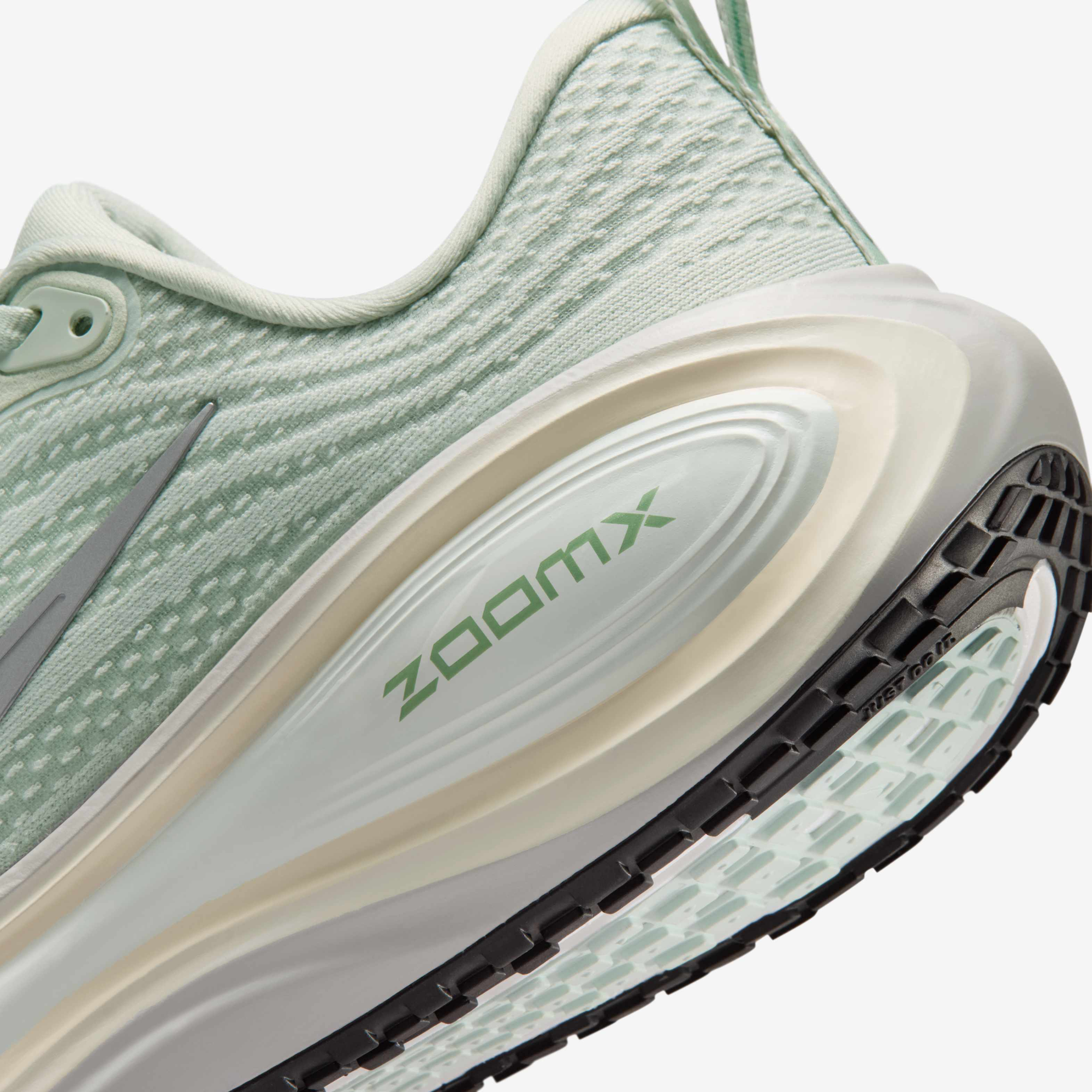 Zoom image