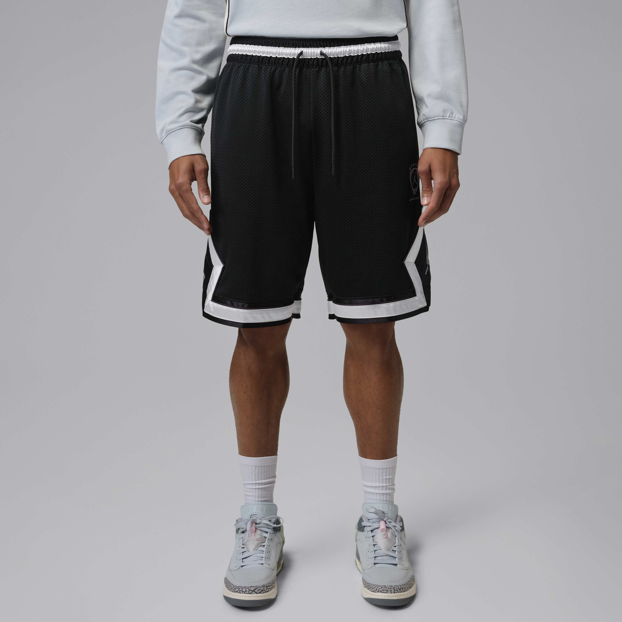 Zoom image
