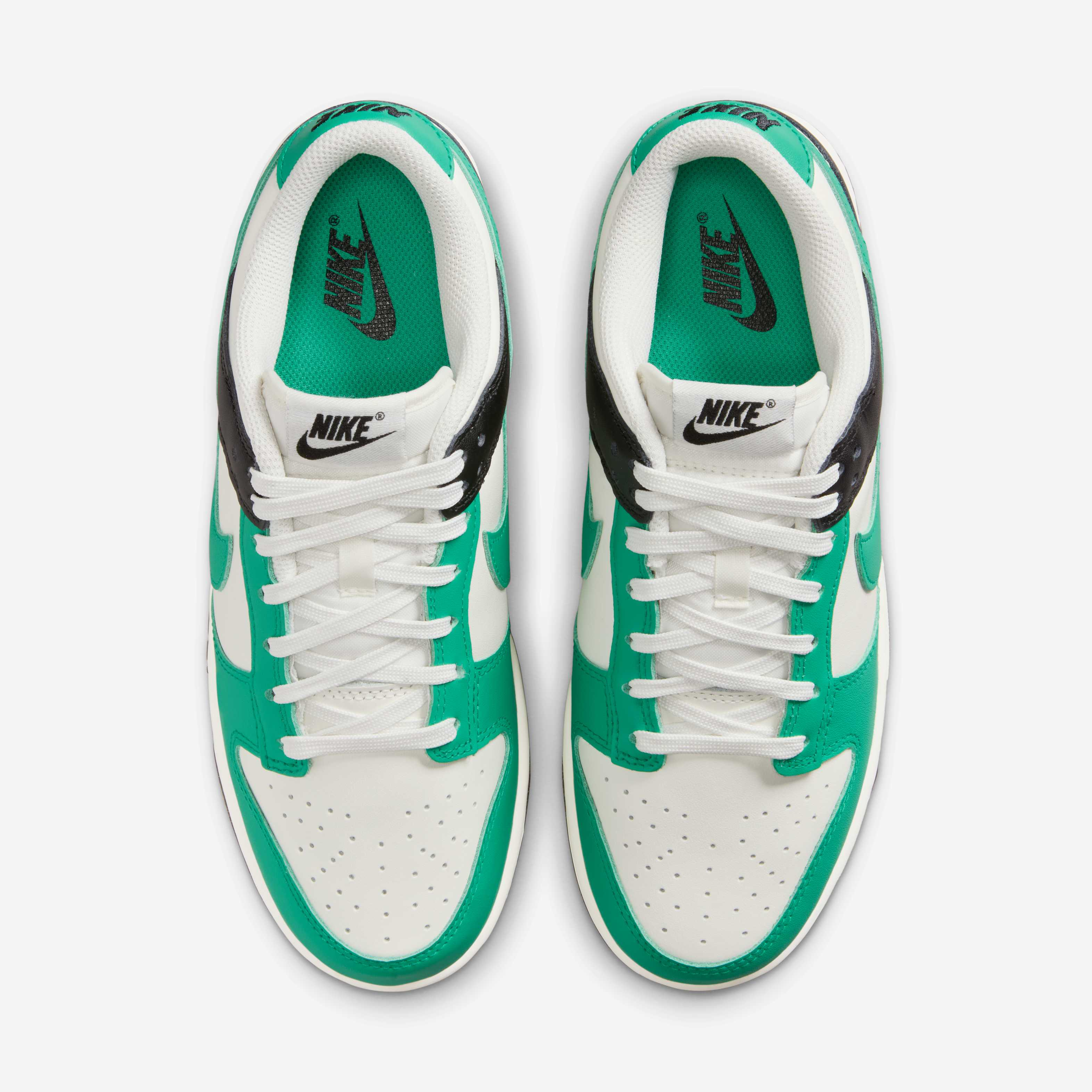 Nike Dunk Low image number 3
