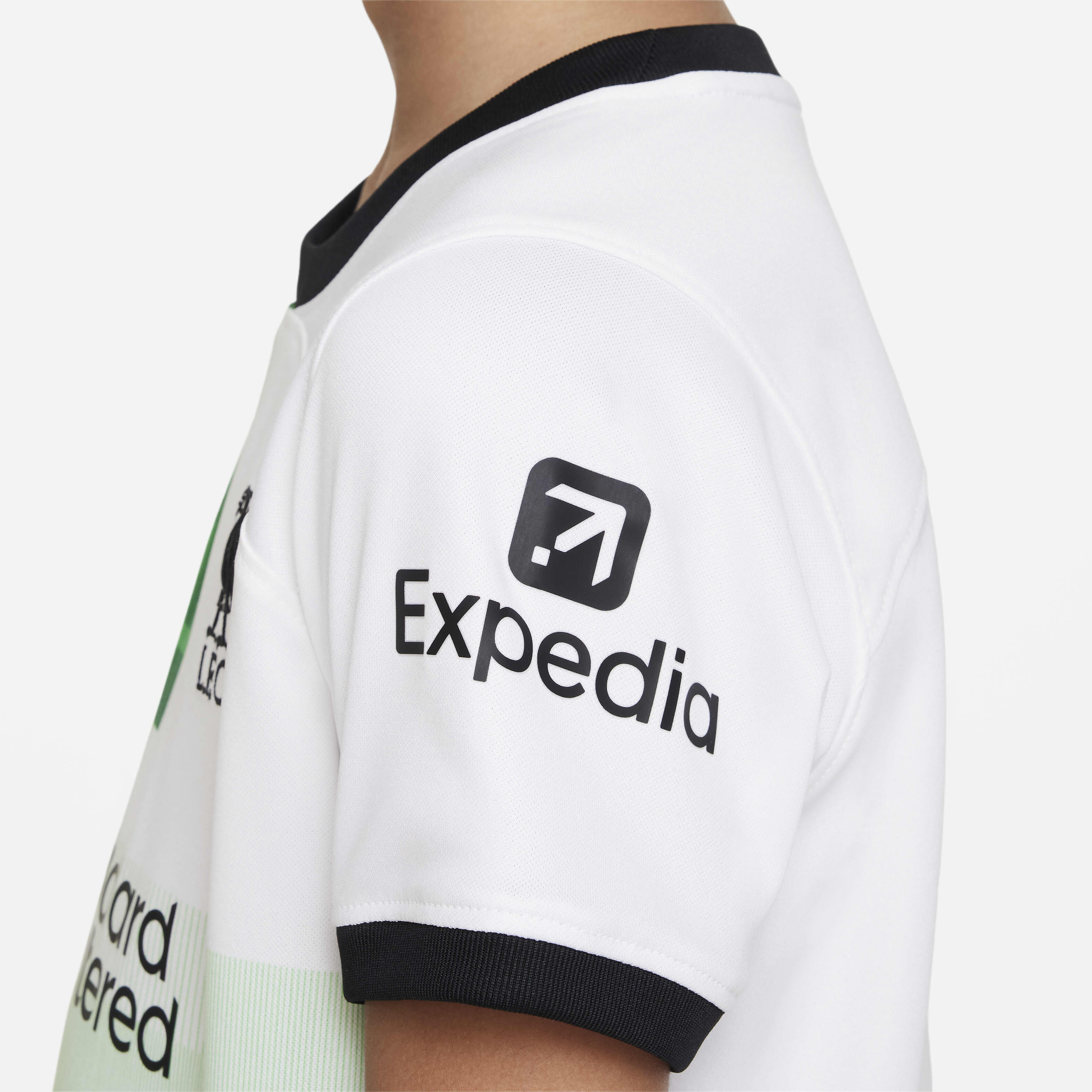 Liverpool F.C. 2023/24 Away image number 3