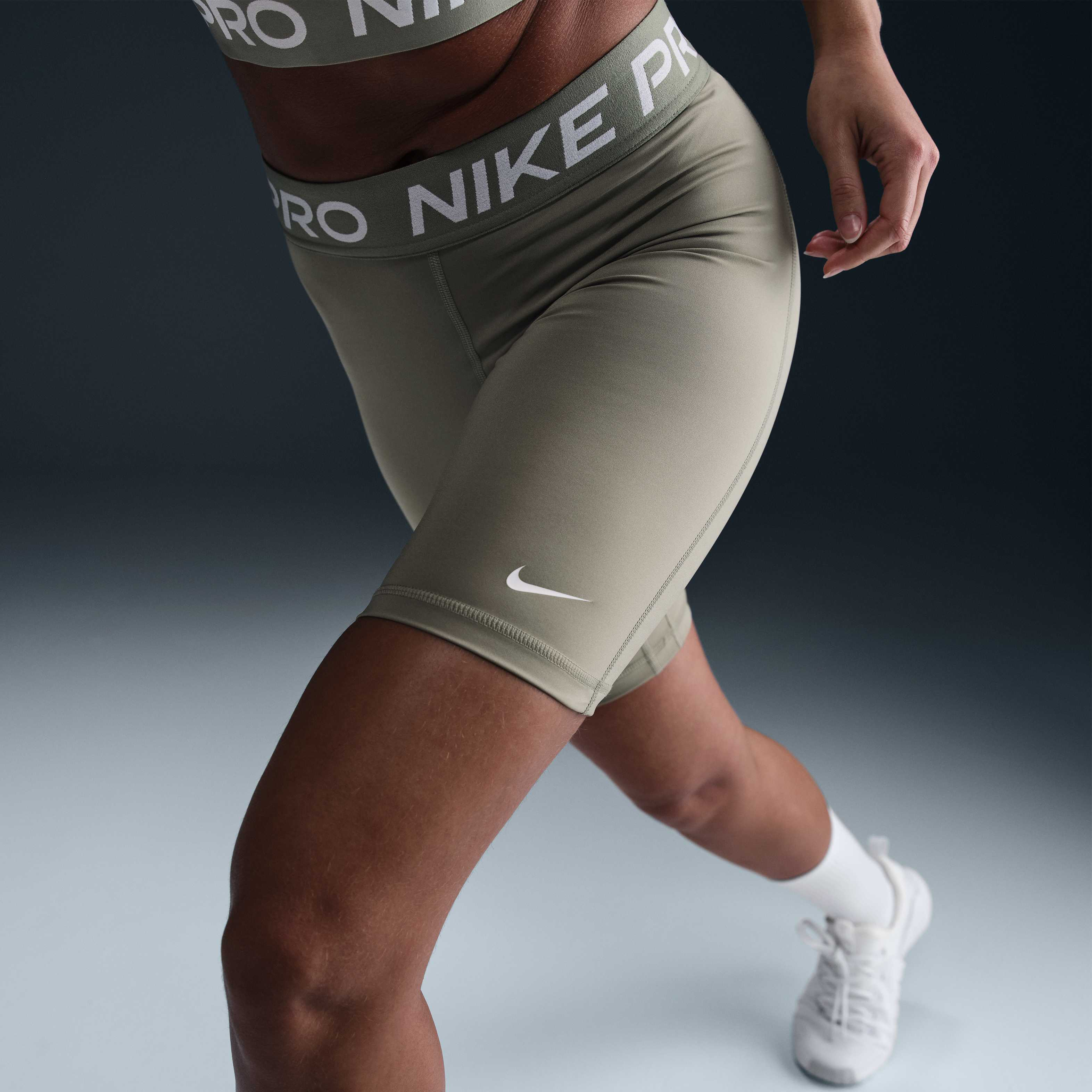 Nike Pro 365 image number 4