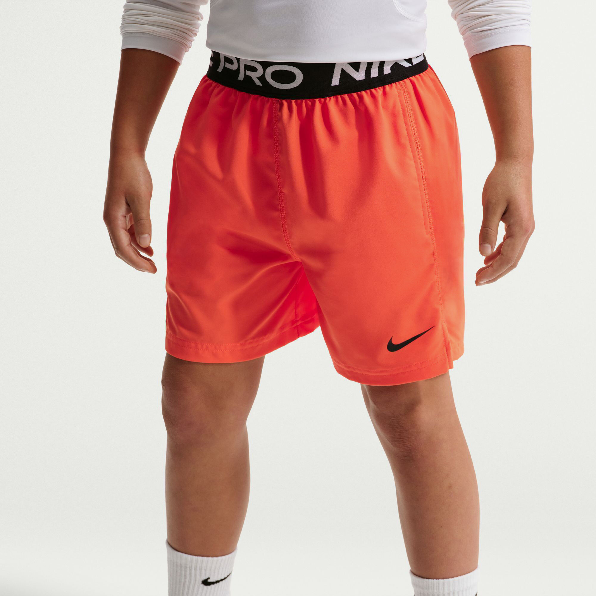 Nike Pro image number 2