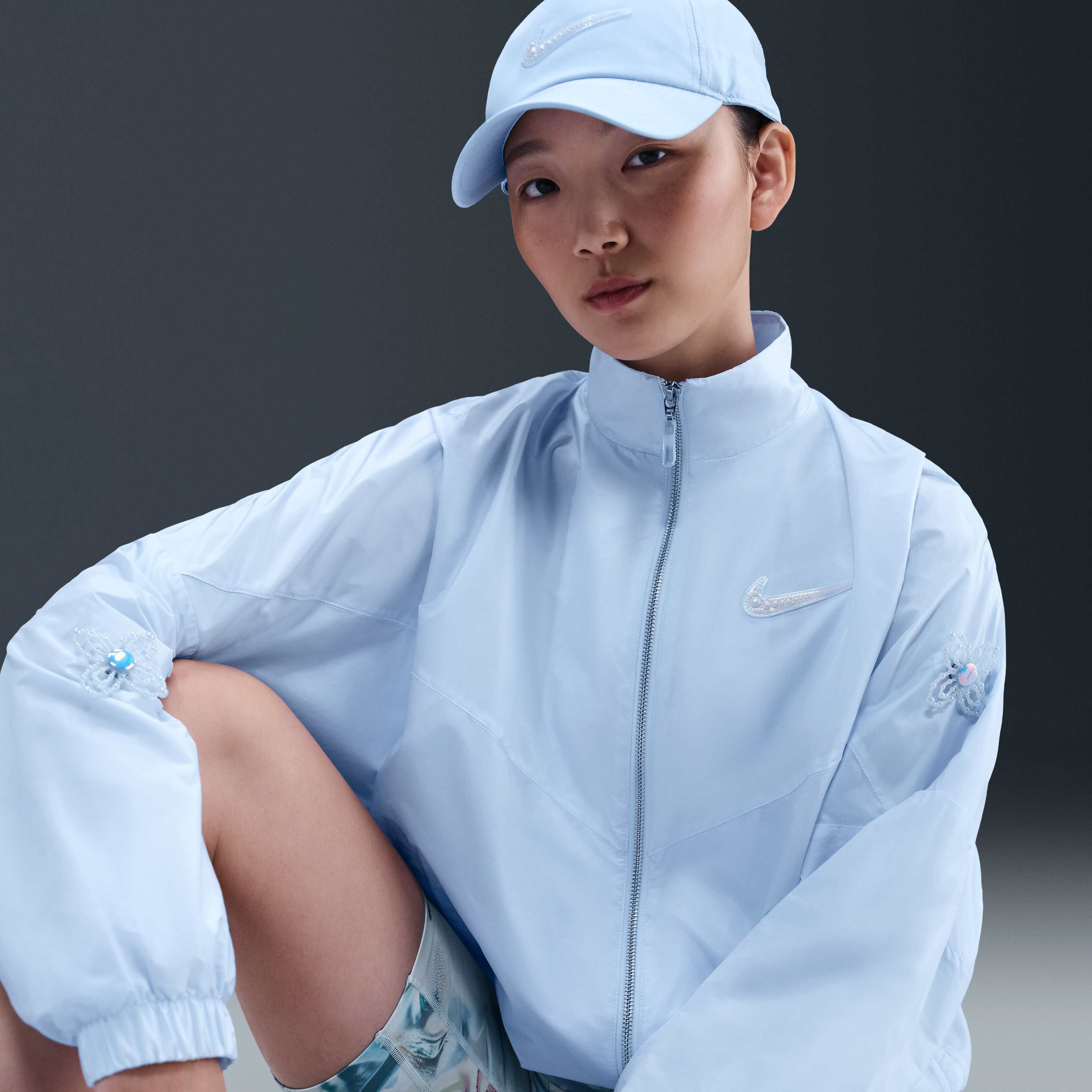 Nike Sportswear Women's Artist Collection image number 2