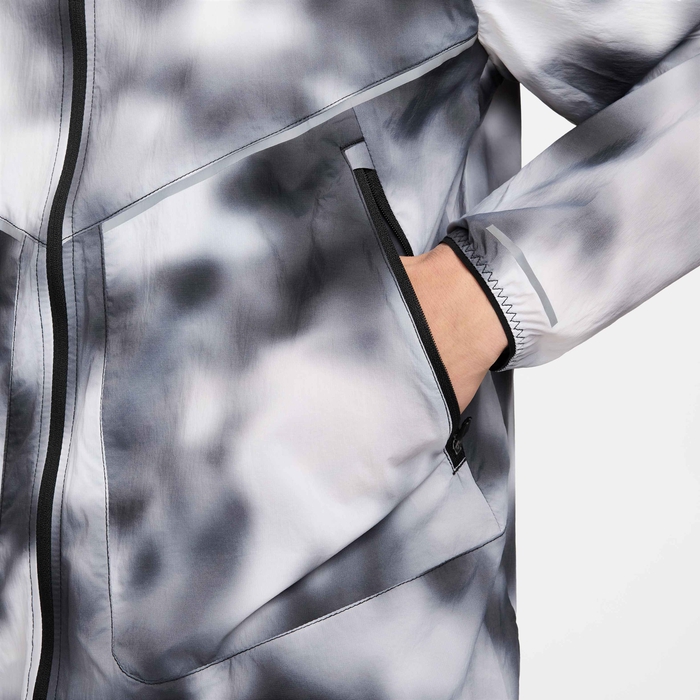 Nike Running Division image number 3 Nike Running Division image number 3