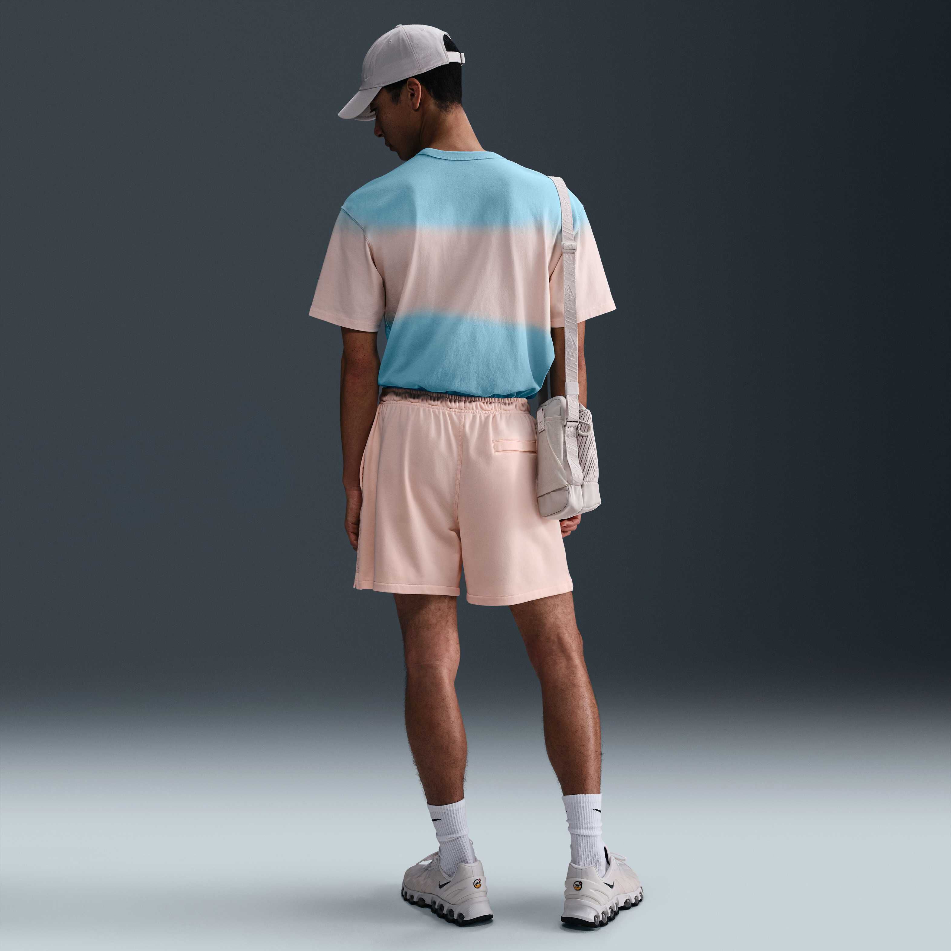 نايكي سبورتسوير image number 4