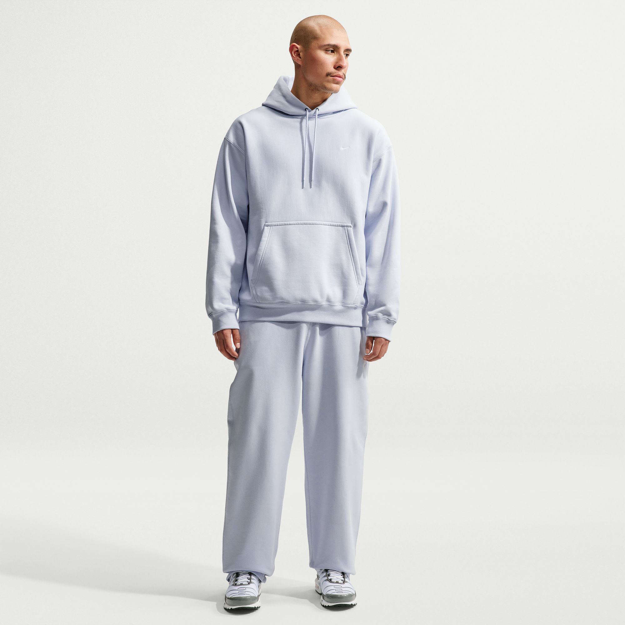 Nike Solo Swoosh image number 0