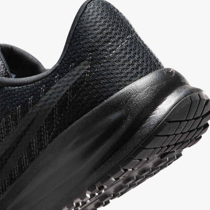 Buy Nike Run Defy Women's Road Running Shoes - Black/Anthracite @ Nike UAE