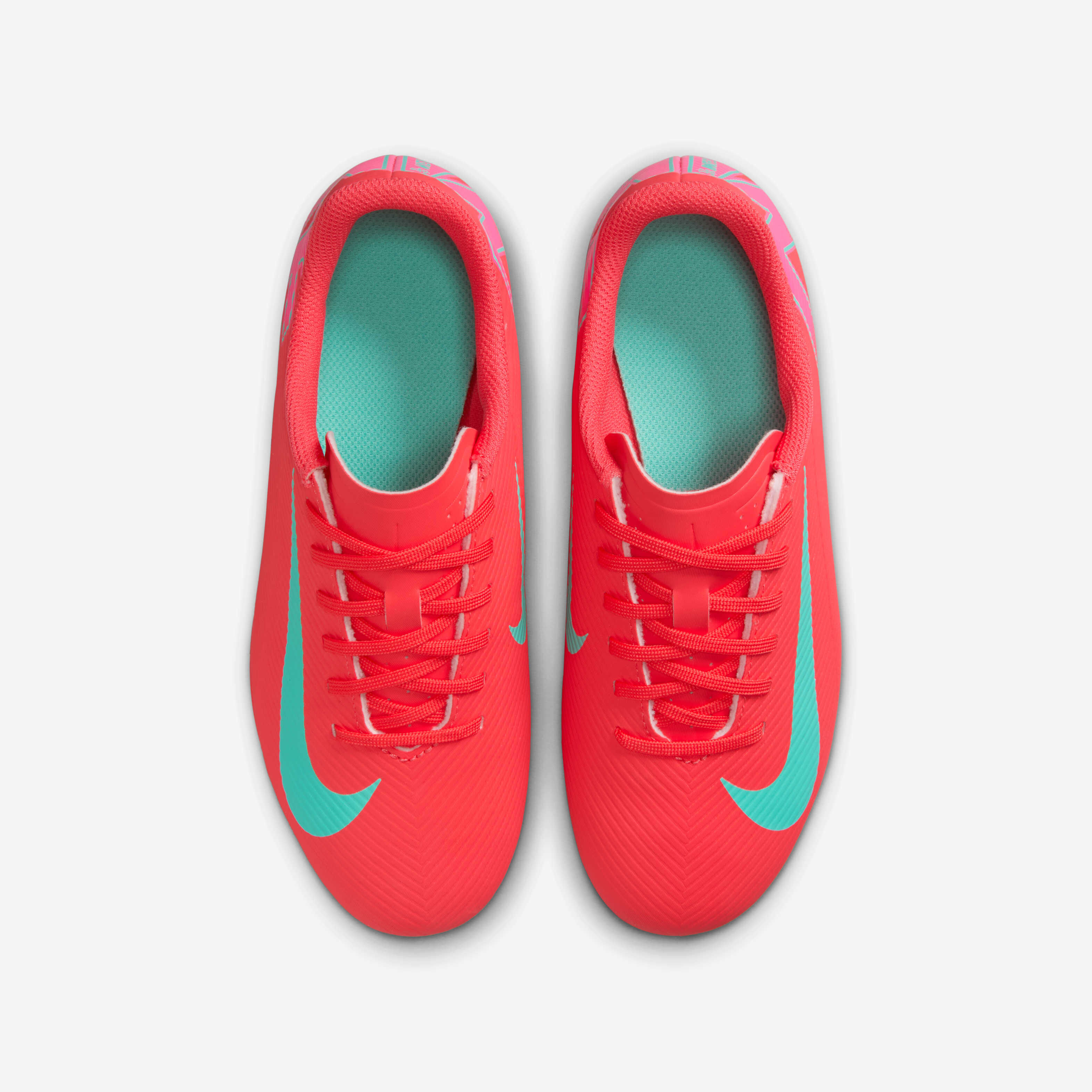 Nike Jr. Mercurial Vapor 16 Club image number 3