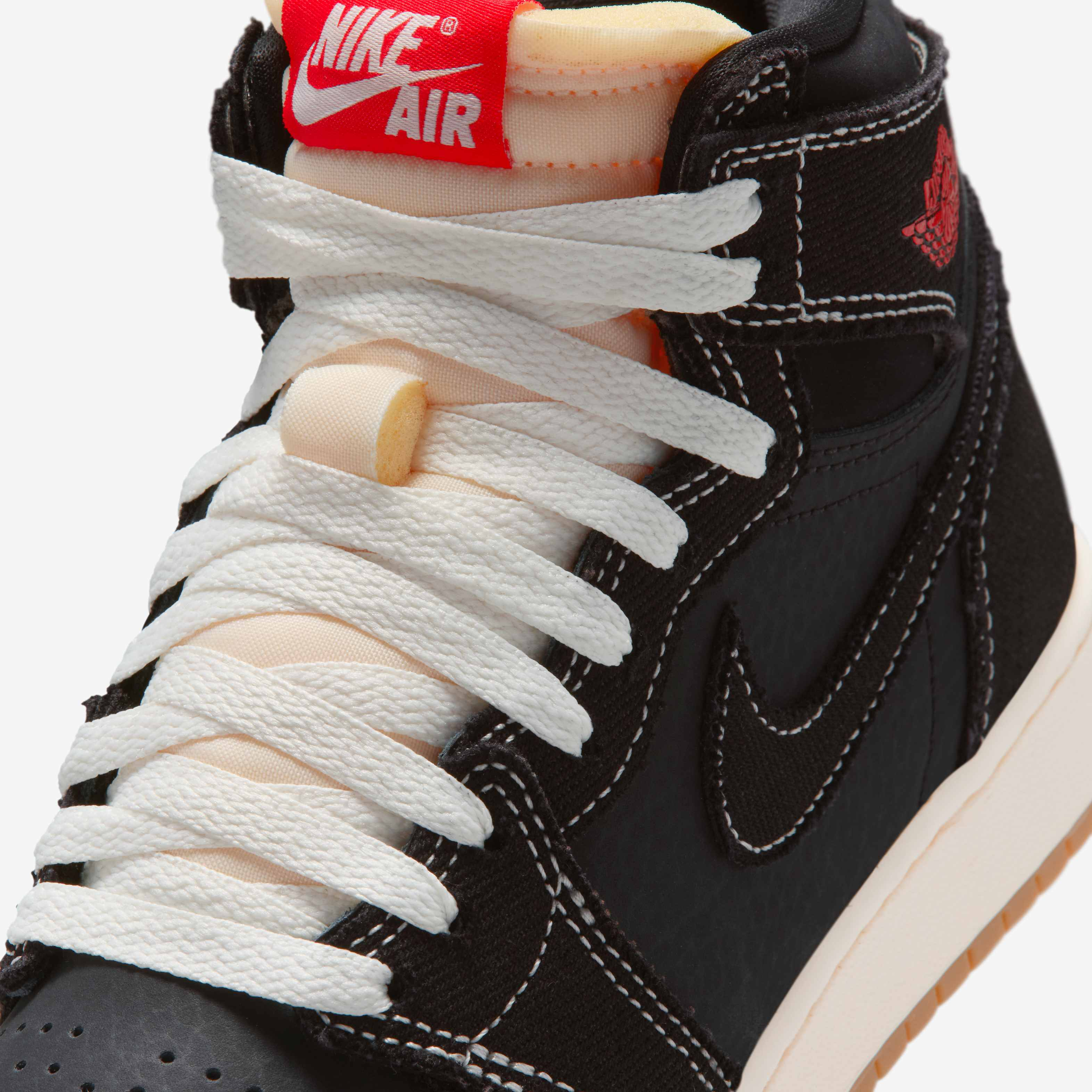 Air Jordan 1 Retro High OG image number 6