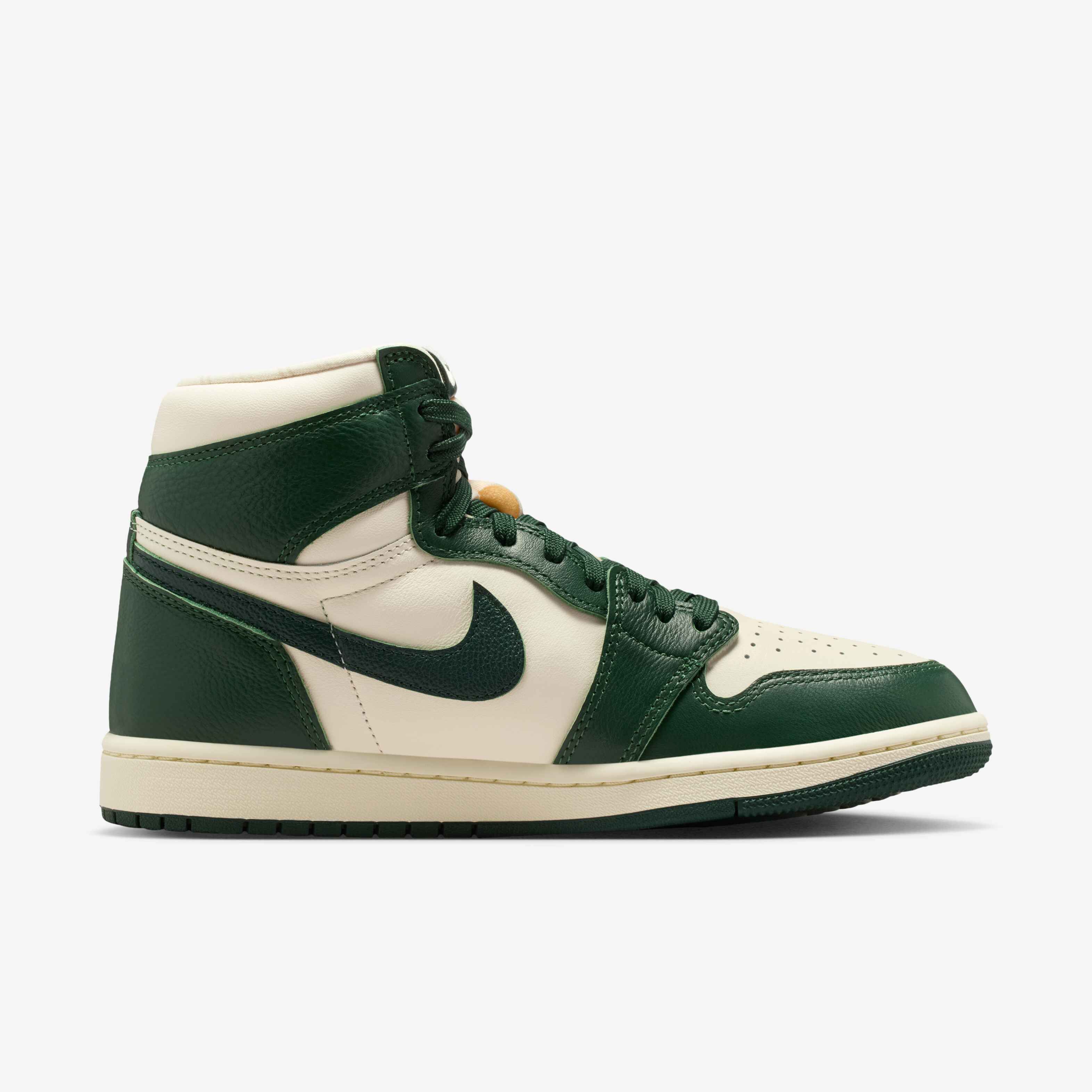Air Jordan 1 Retro High OG 'Pro Green' image number 2