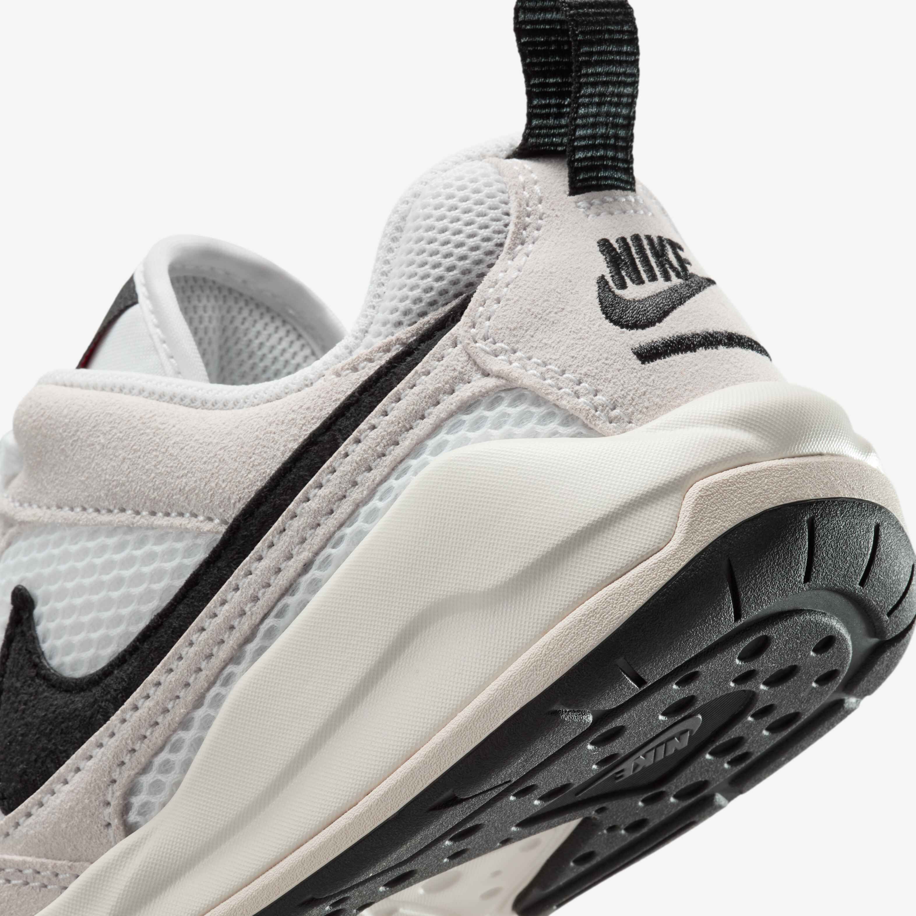 جوردن كمفرت ايرا image number 7