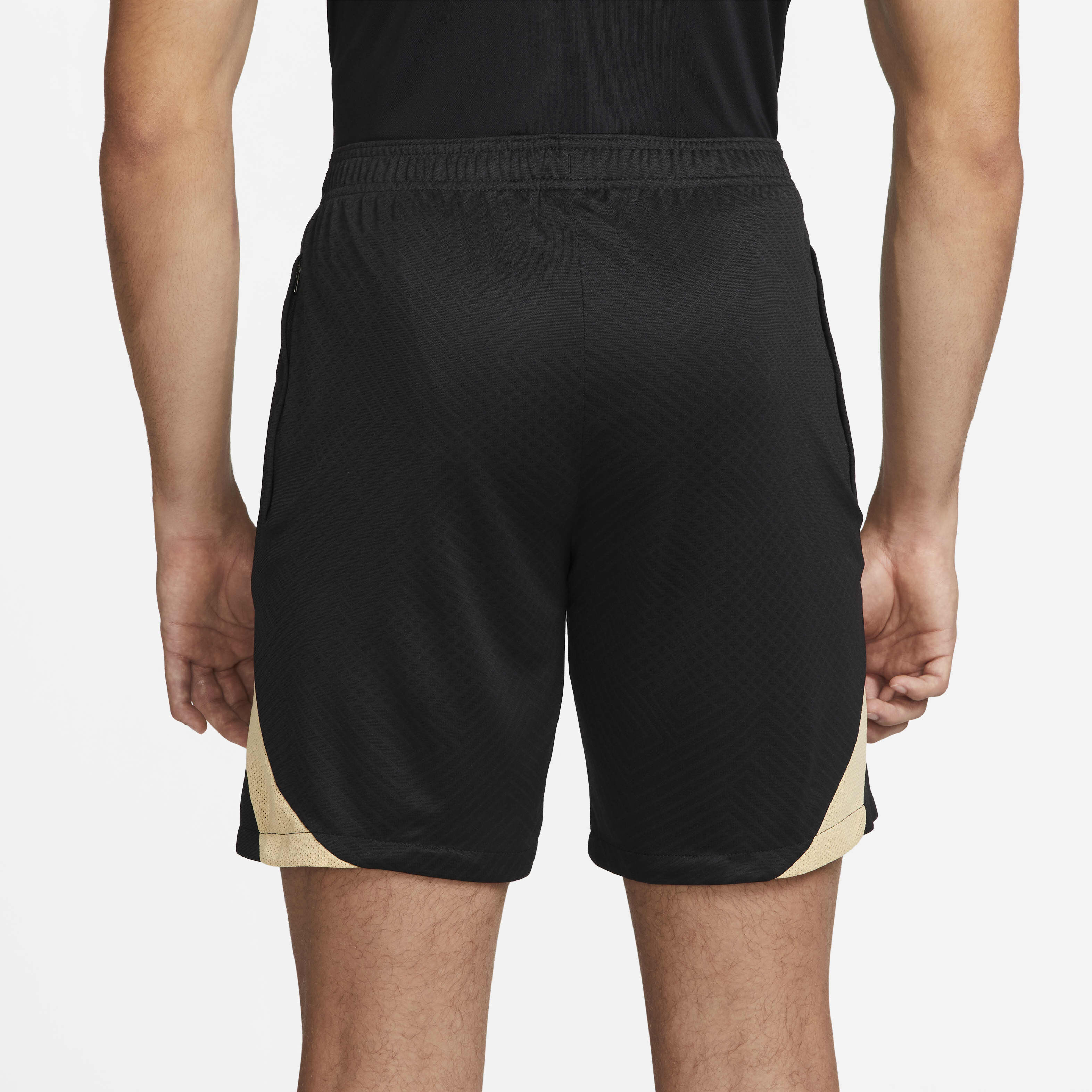 Chelsea F.C. Strike image number 2