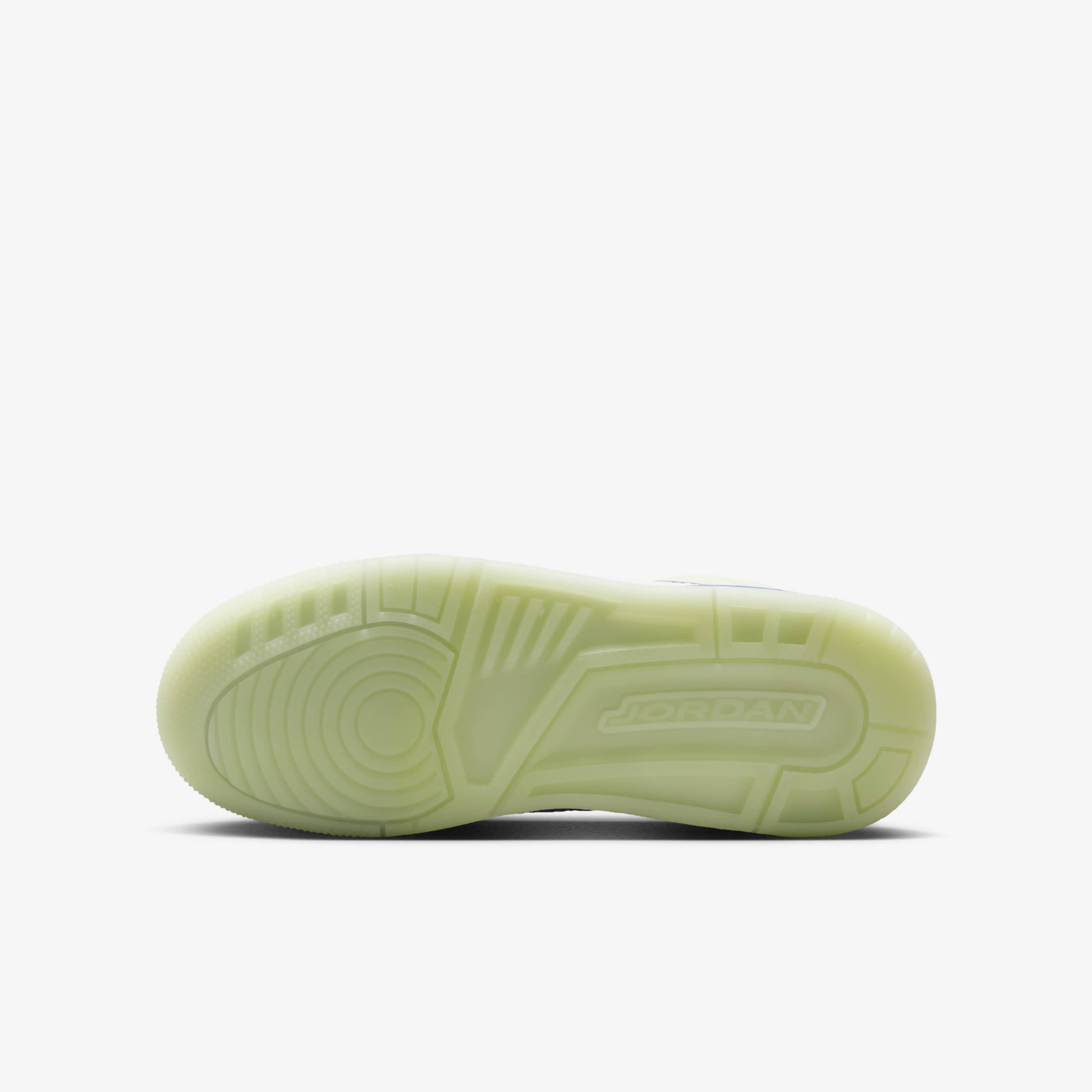 جوردن سبيزايك لو سنيكر سكوول image number 1