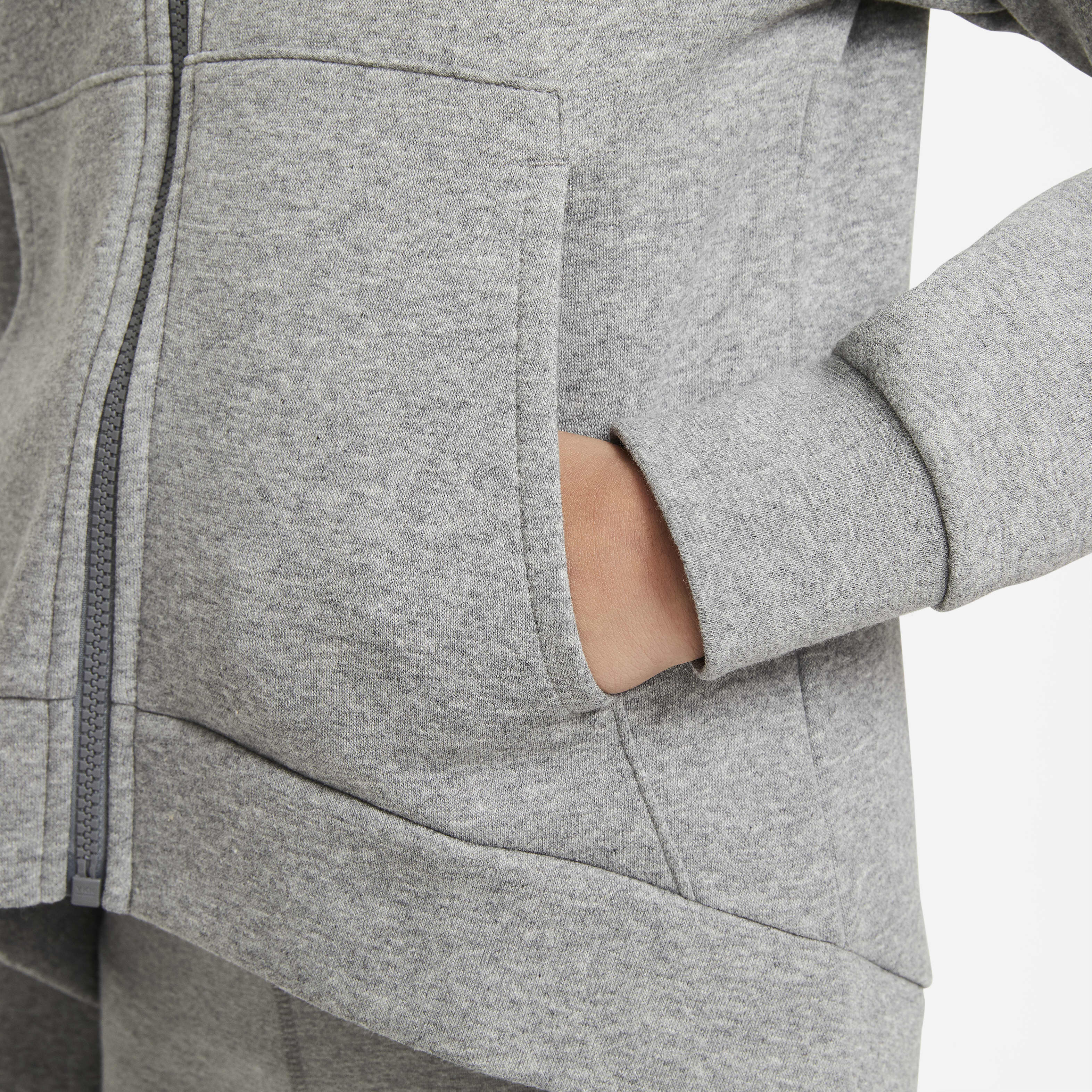 نايكي سبورتسوير كلوب فليس image number 4