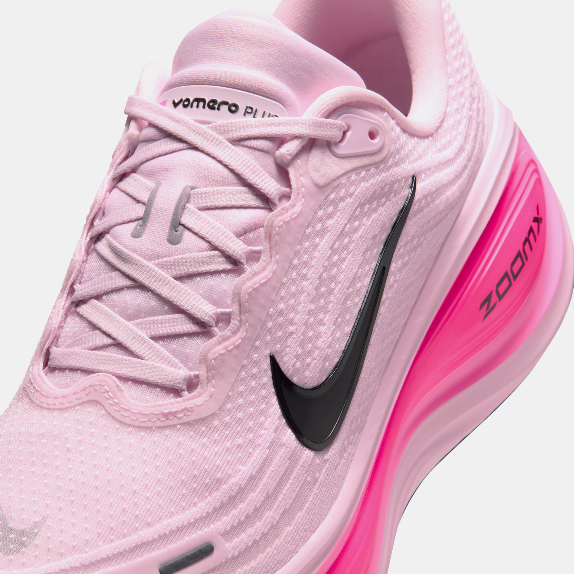 Nike Vomero Plus image number 8