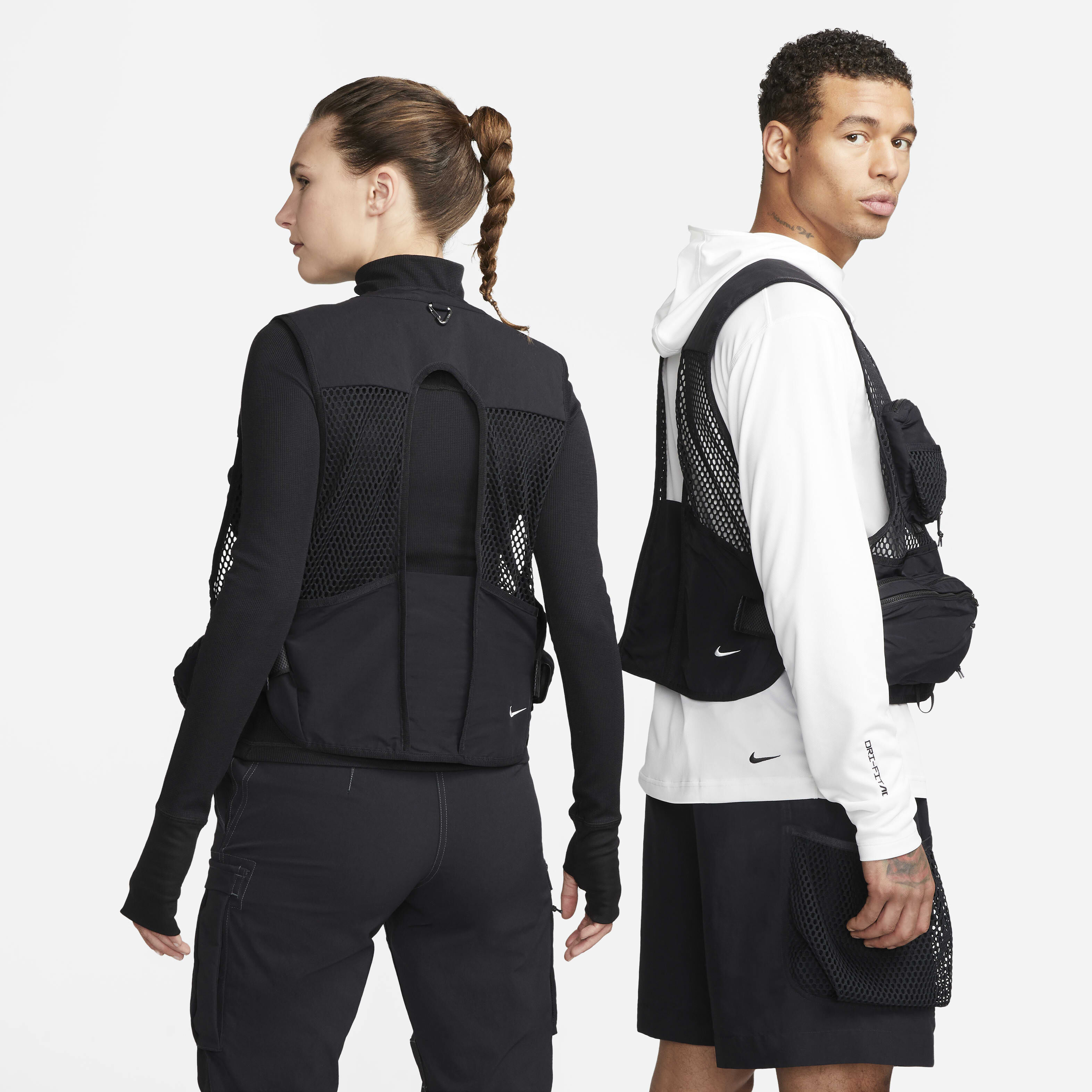 Buy Nike ACG Buttles Gilet - Black/Summit White/Summit White | Nike UAE  Official