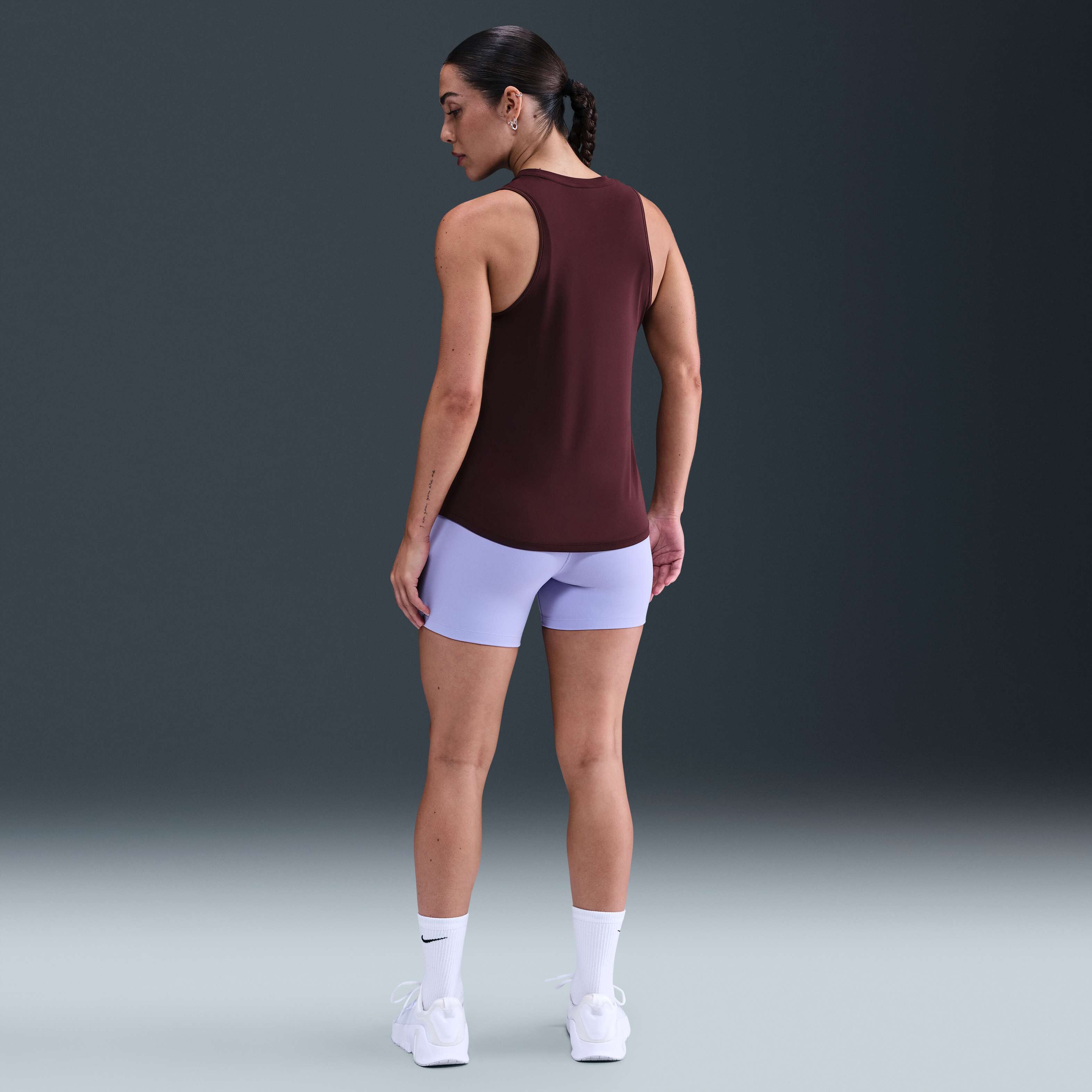 نايكي ون كلاسيك image number 4