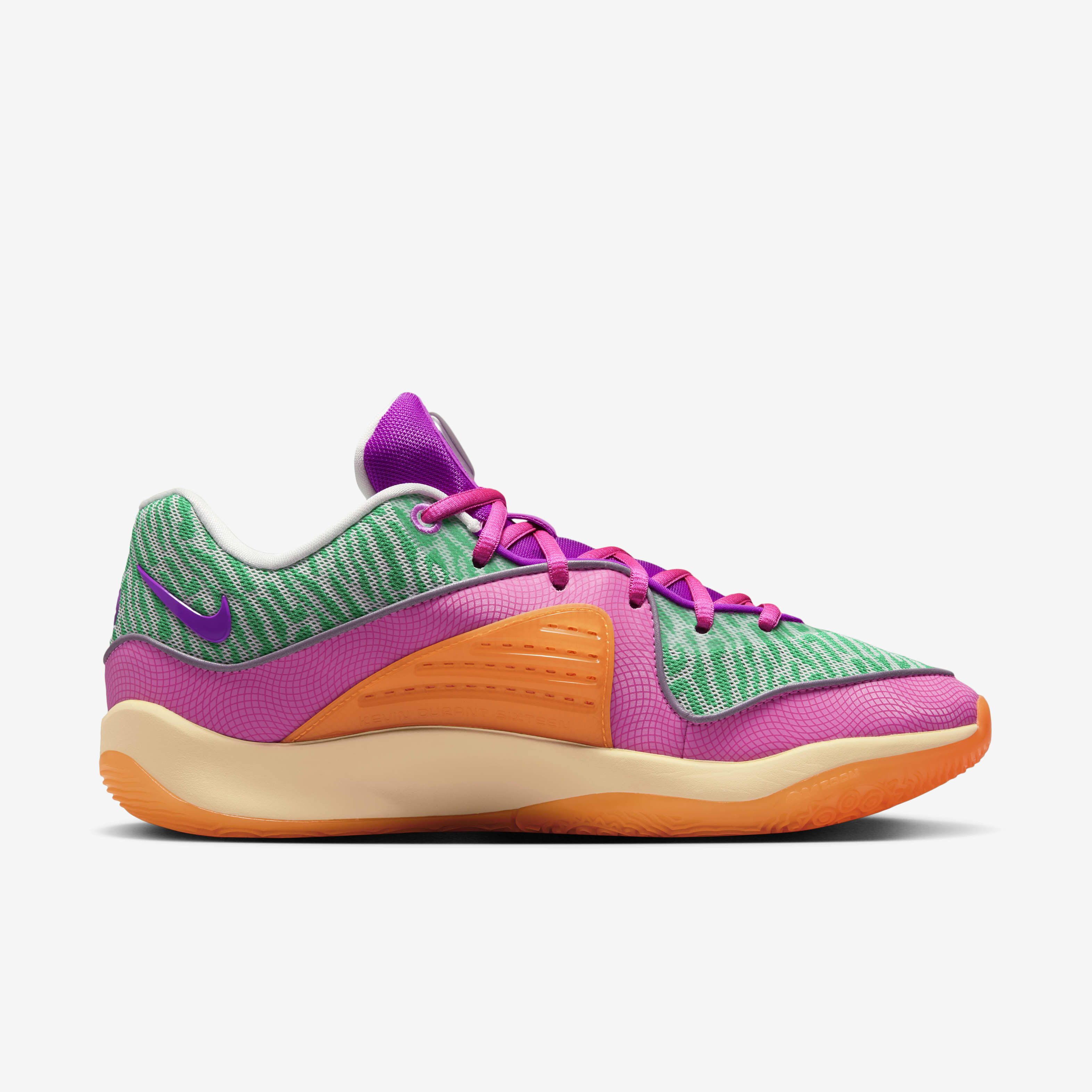 Nike shoes offer in abu dhabi shop