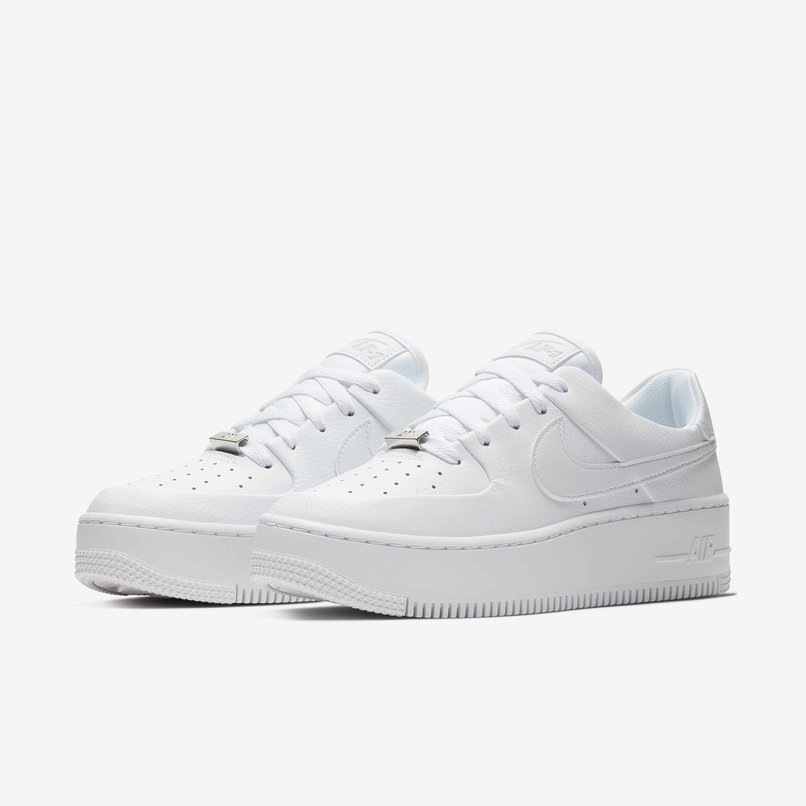 Nike Air Force 1 Sage Low image number 4
