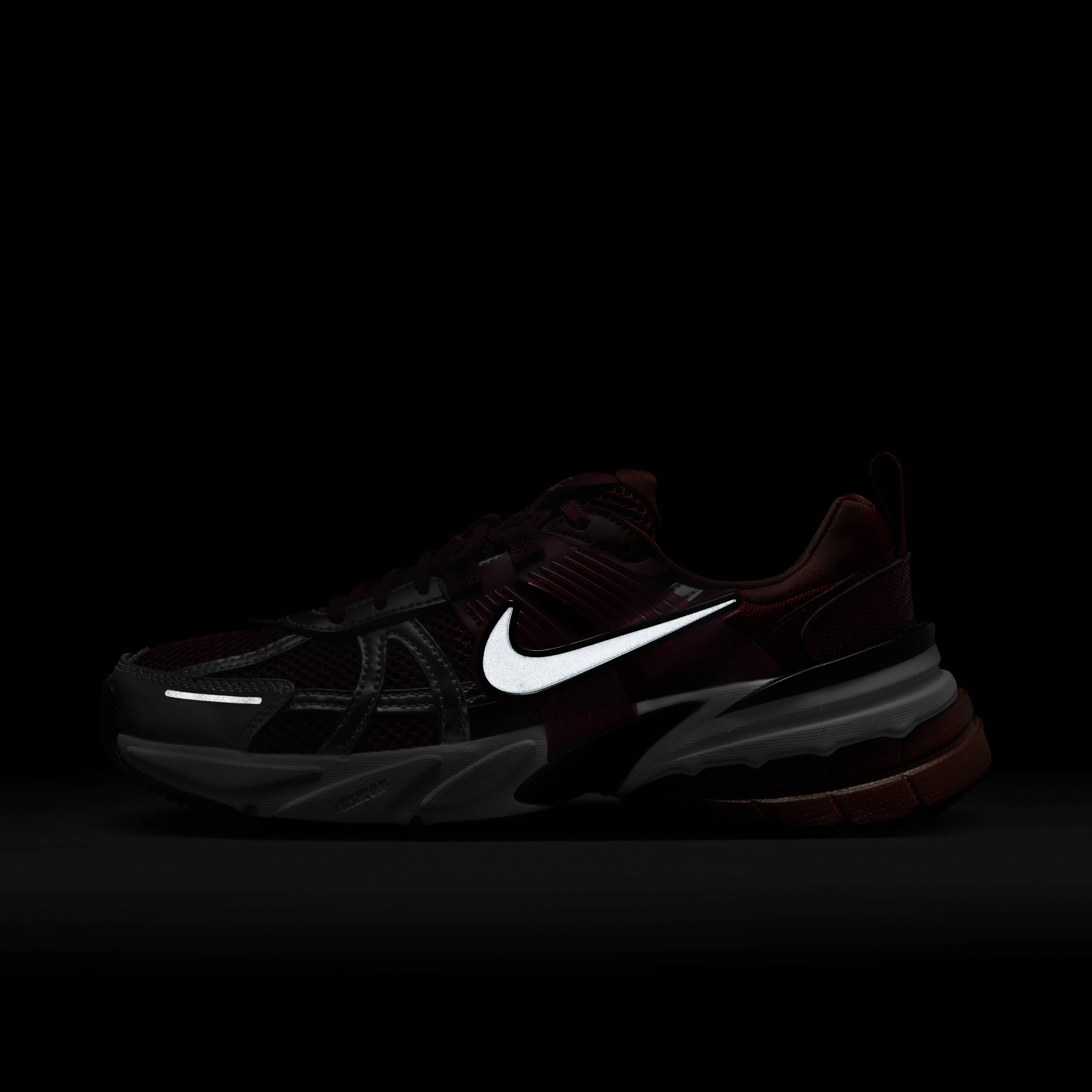 Nike V2K Run image number 8