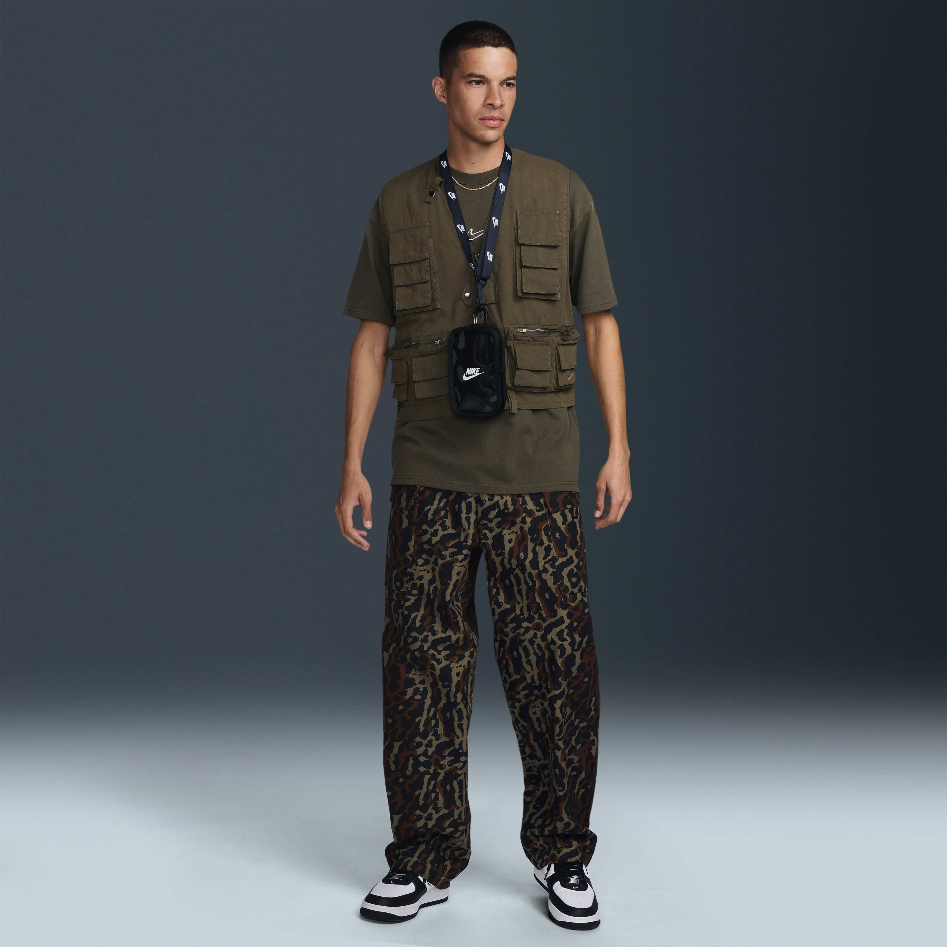 Nike Club image number 9