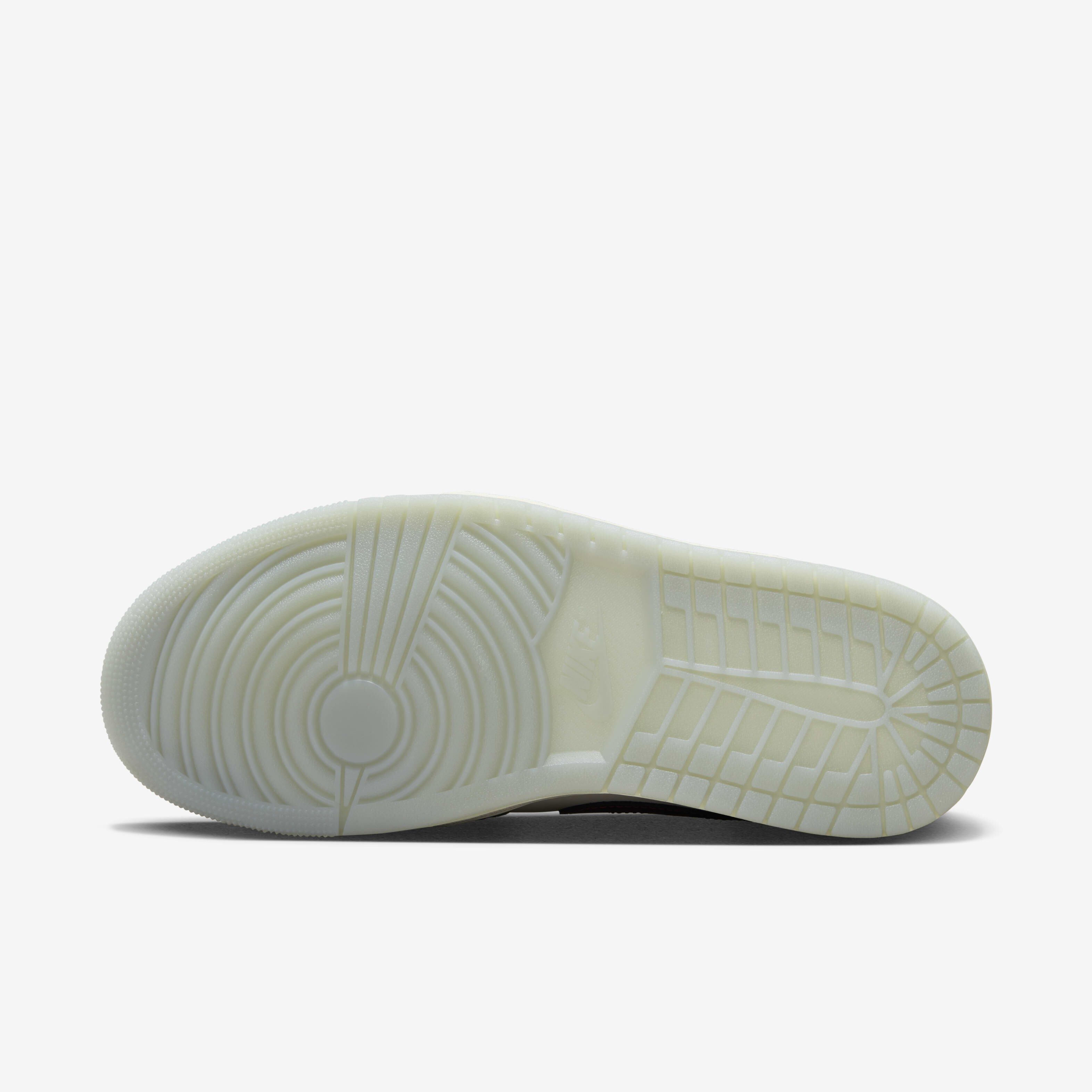 Air Jordan 1 Retro Low OG Lunar New Year image number 1