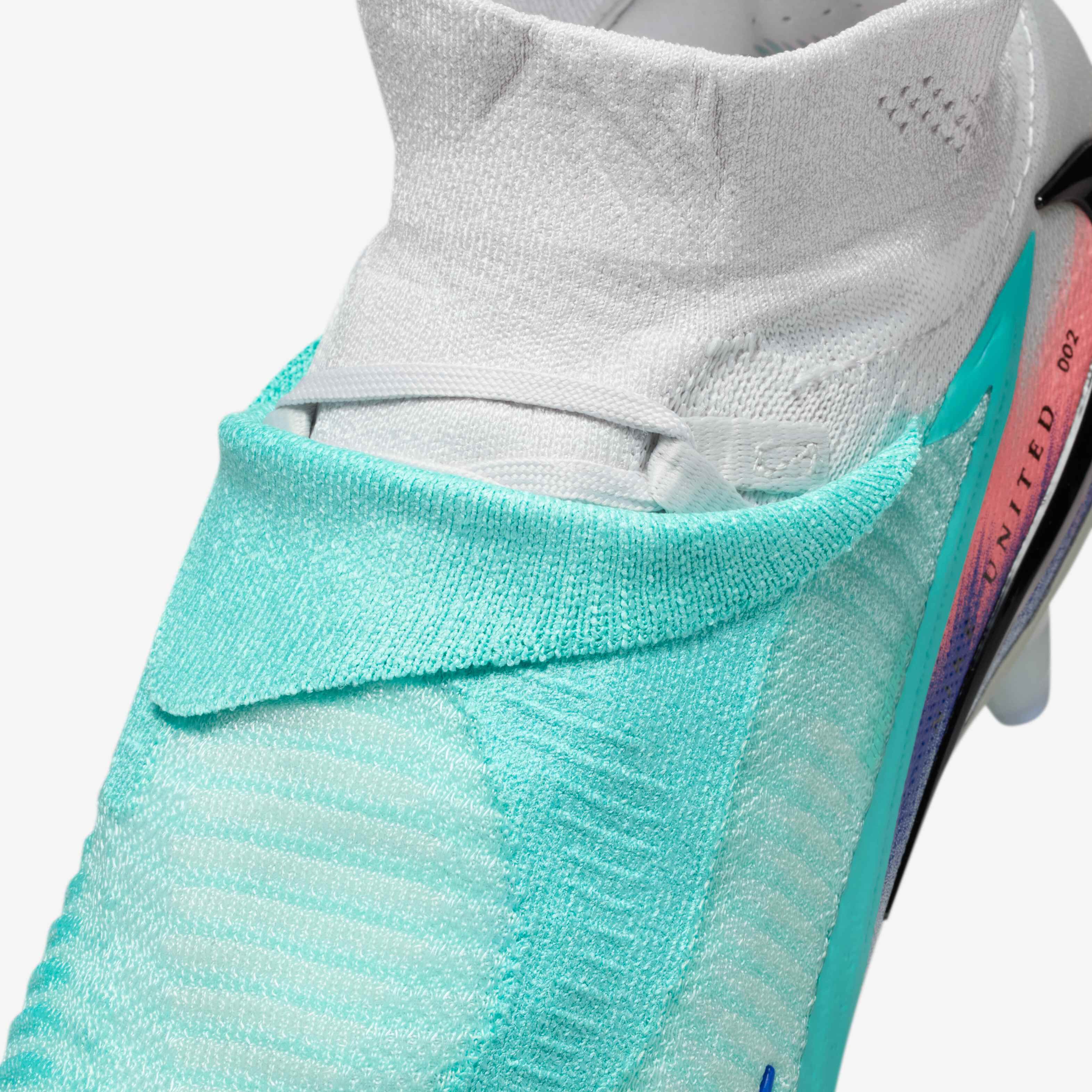 نايكي يونايتد فانتوم 6 هاي ايليت image number 9