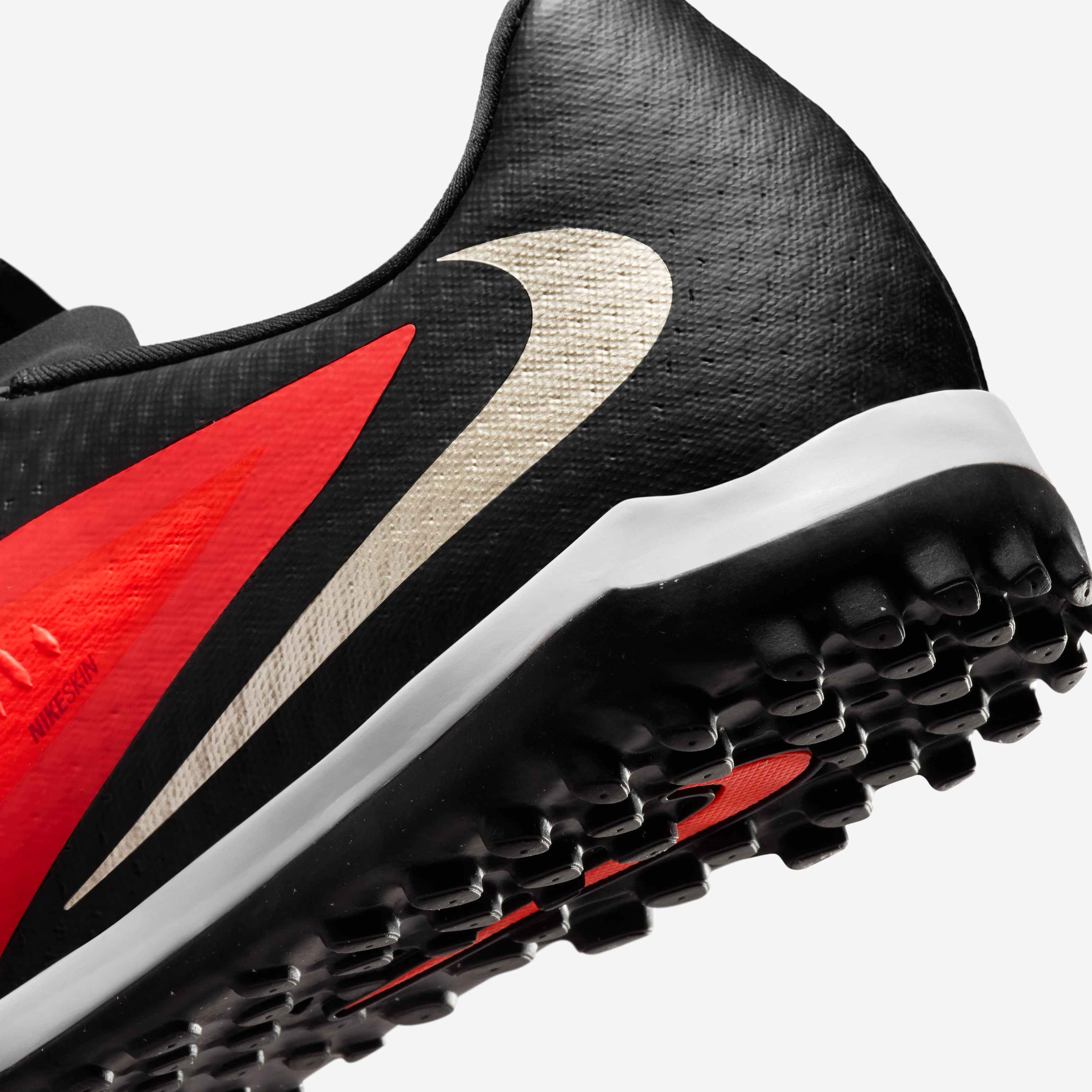 Nike Phantom 6 Low Academy image number 7