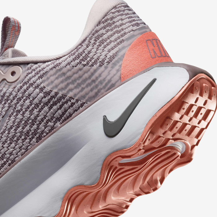 نايكي موتيفا image number 7 نايكي موتيفا image number 7