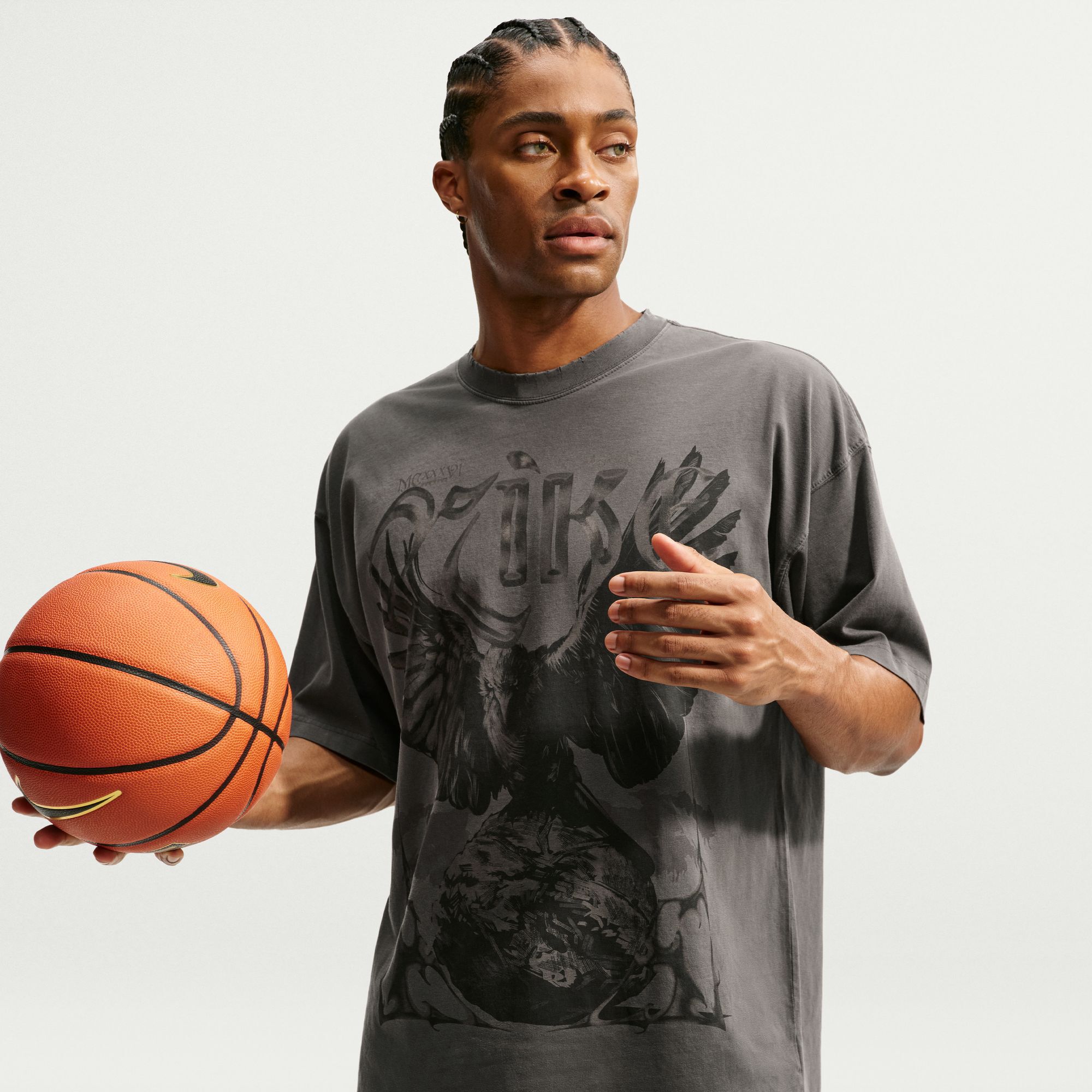 Nike image number 4