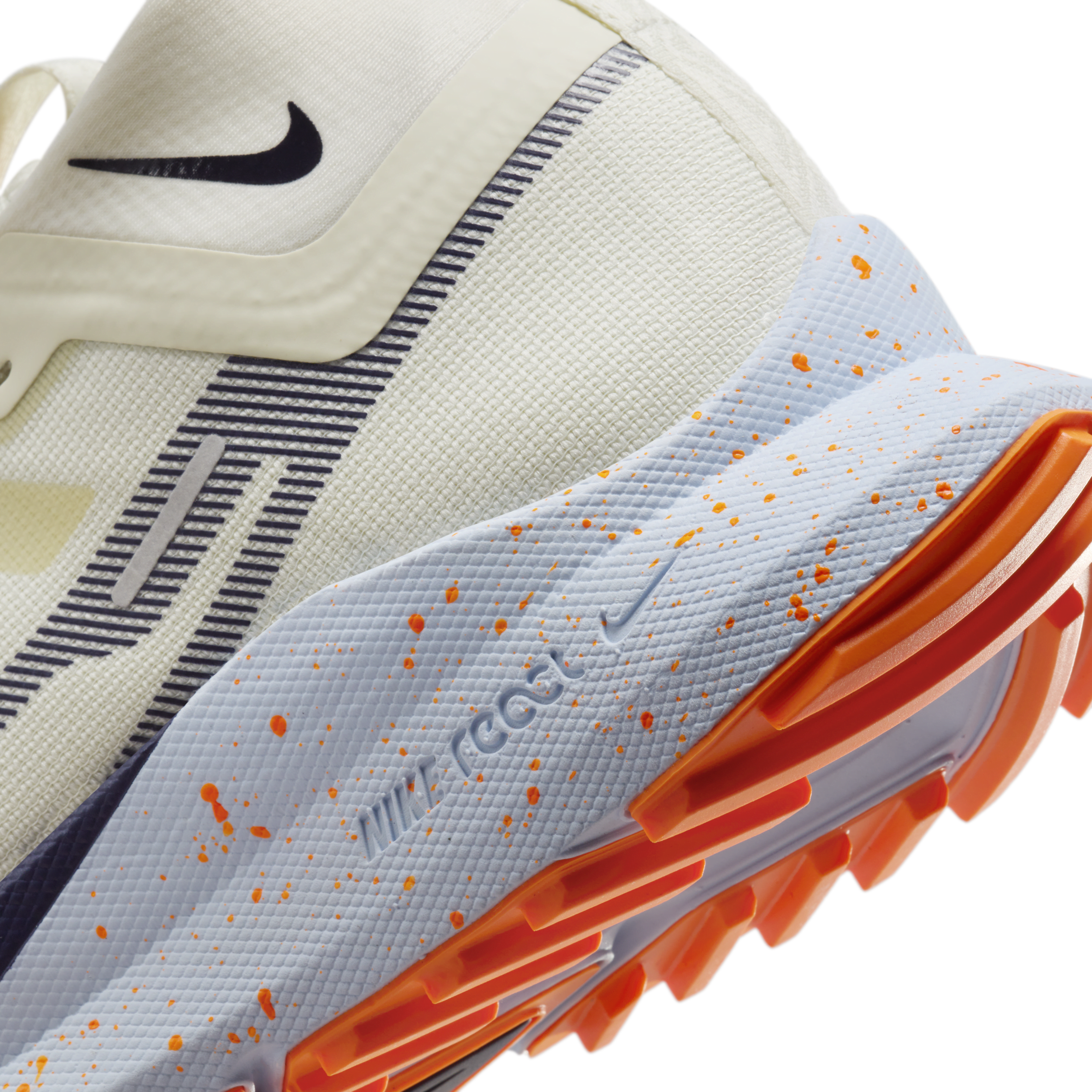 Buy Nike Pegasus Trail 4 GORETEX Men's Waterproof TrailRunning Shoes Nike UAE Official