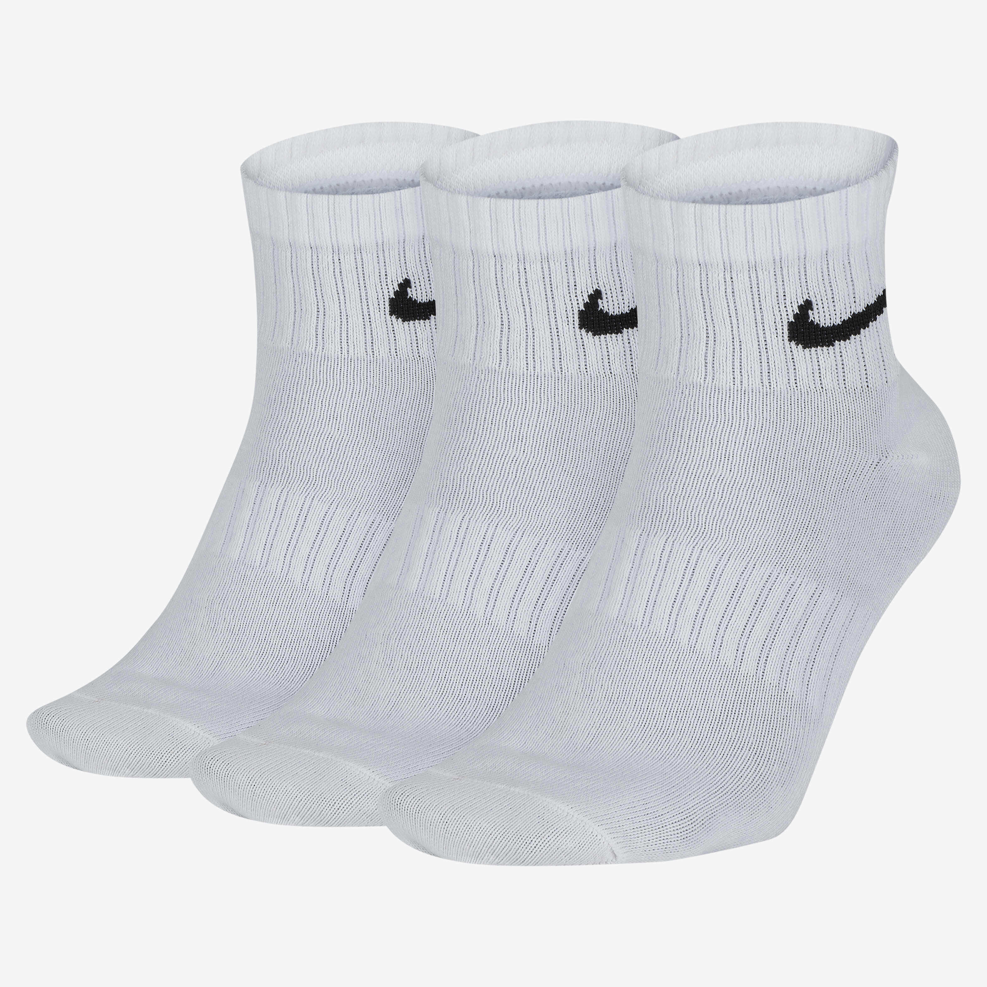 Shop Men s Socks Online in UAE Nike Socks for Men