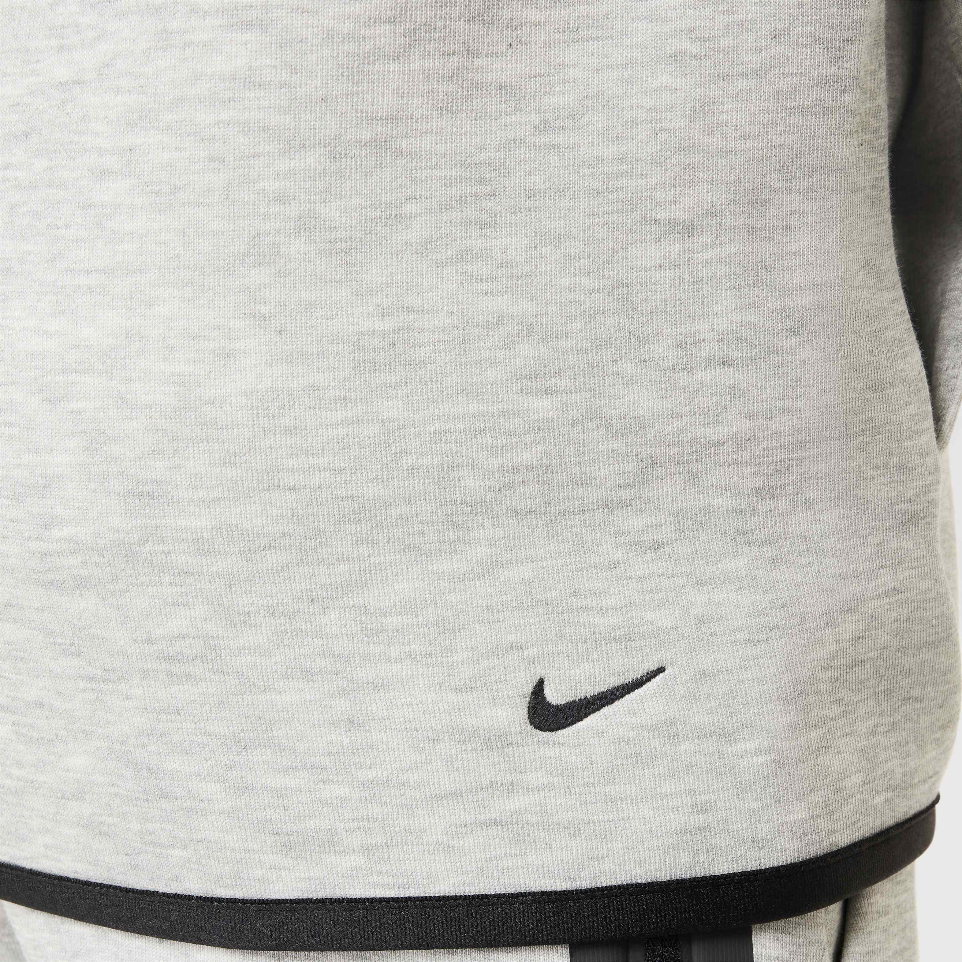 Nike Sportswear Tech Fleece image number 3