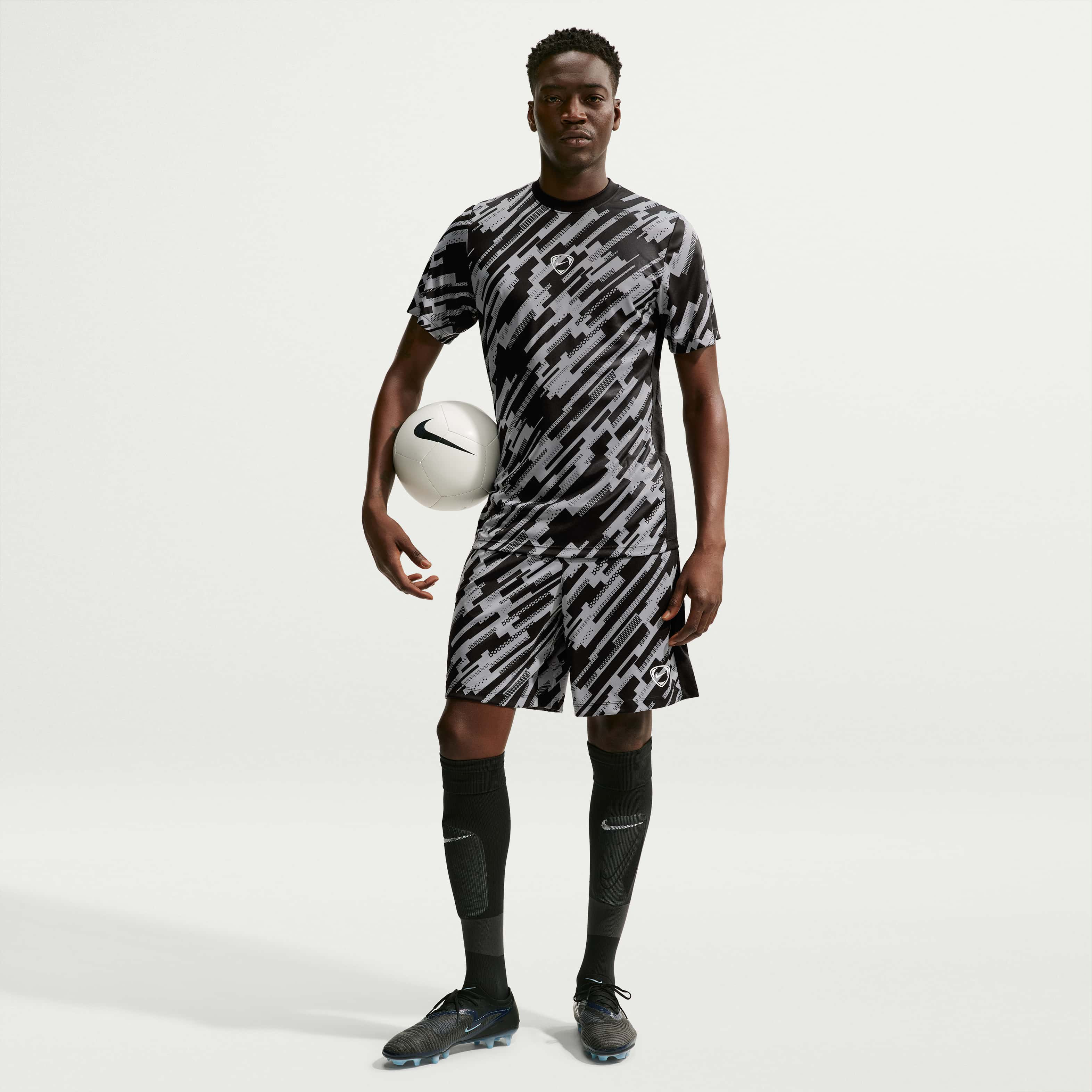 Nike Academy+ image number 0